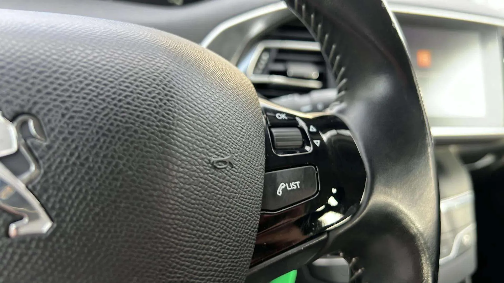 Peugeot 308 SW Access 1.6 BlueHDi - foto 14