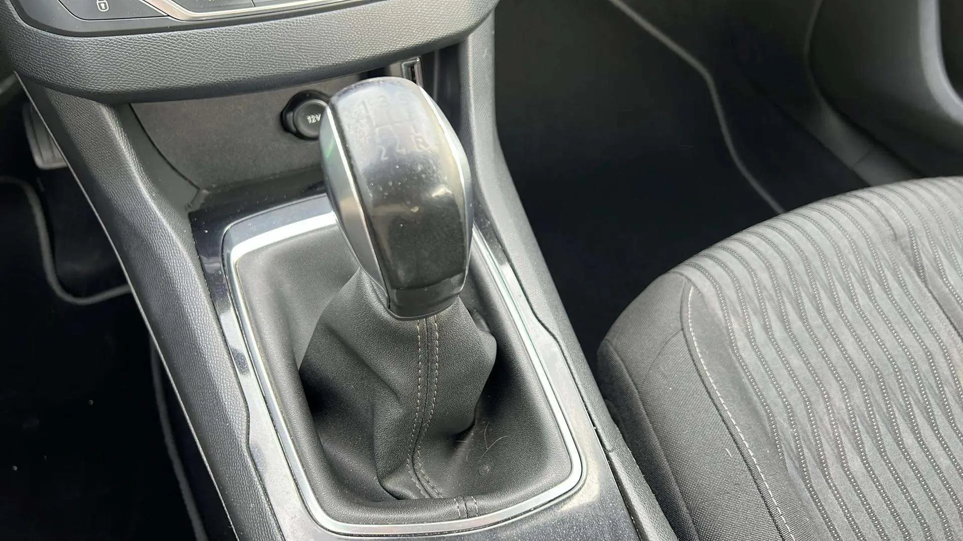 Peugeot 308 SW Access 1.6 BlueHDi - foto 19