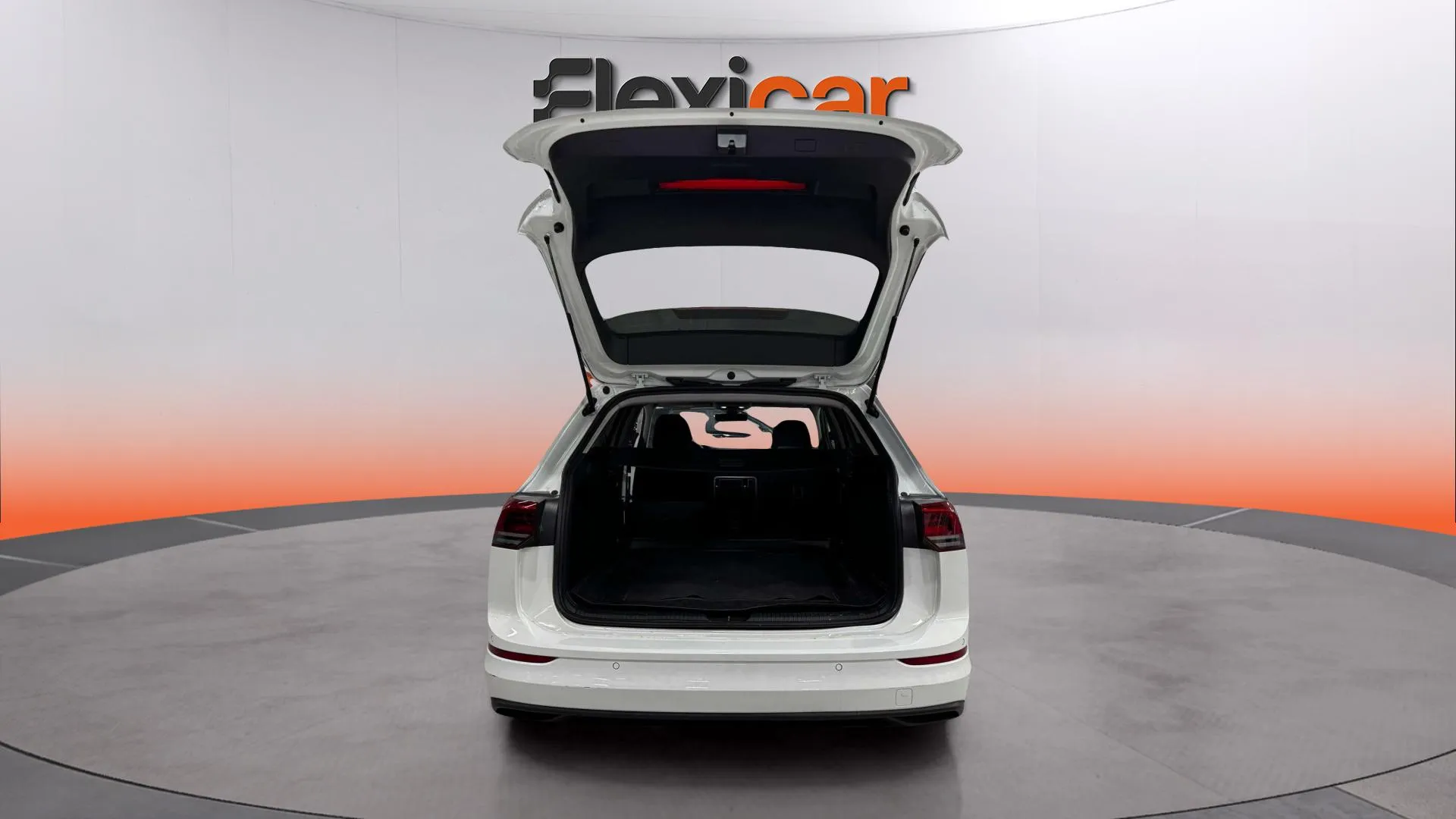 Volkswagen Golf Style 2.0 TDI Variant - foto 15