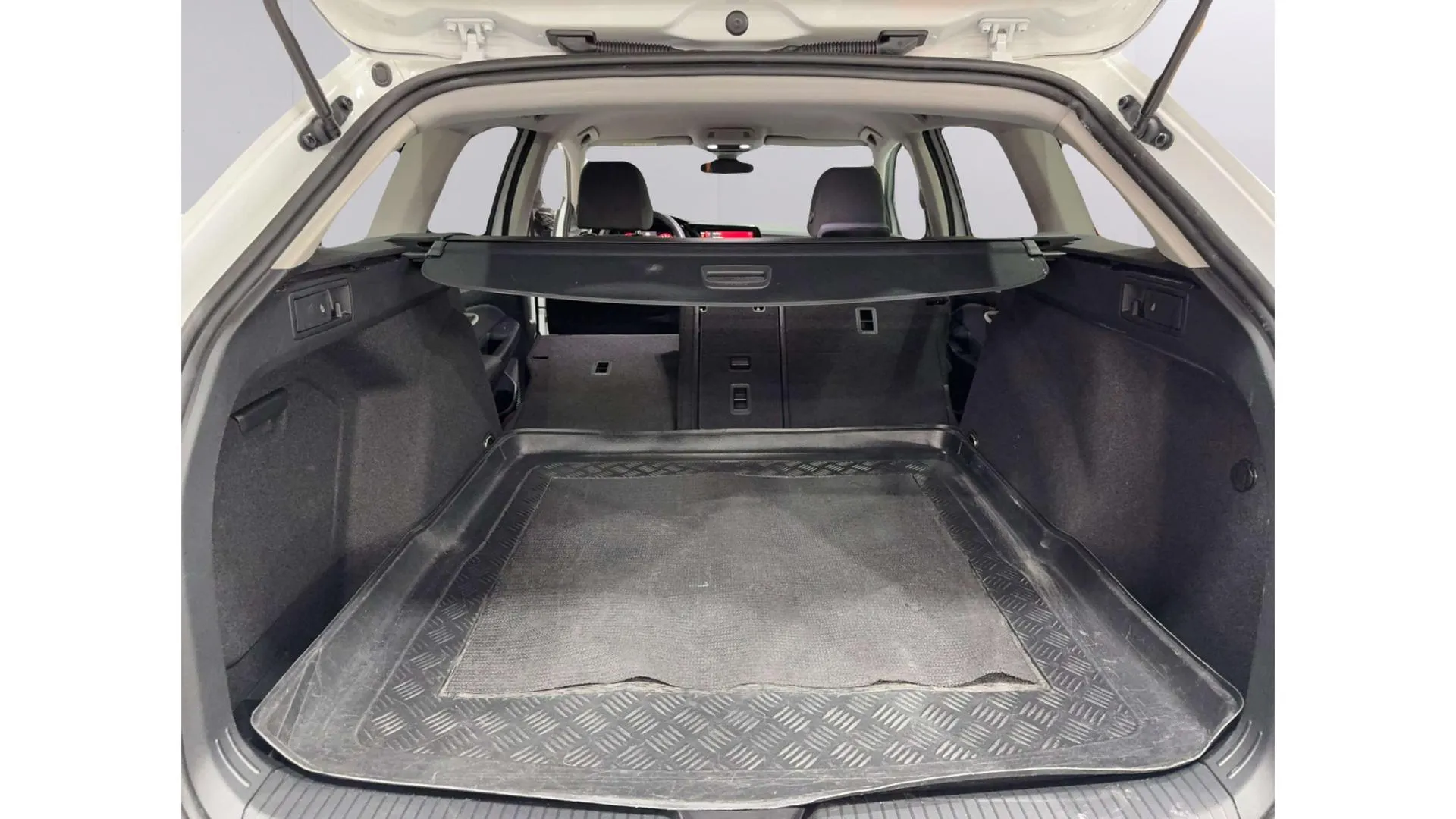 Volkswagen Golf Style 2.0 TDI Variant - foto 14