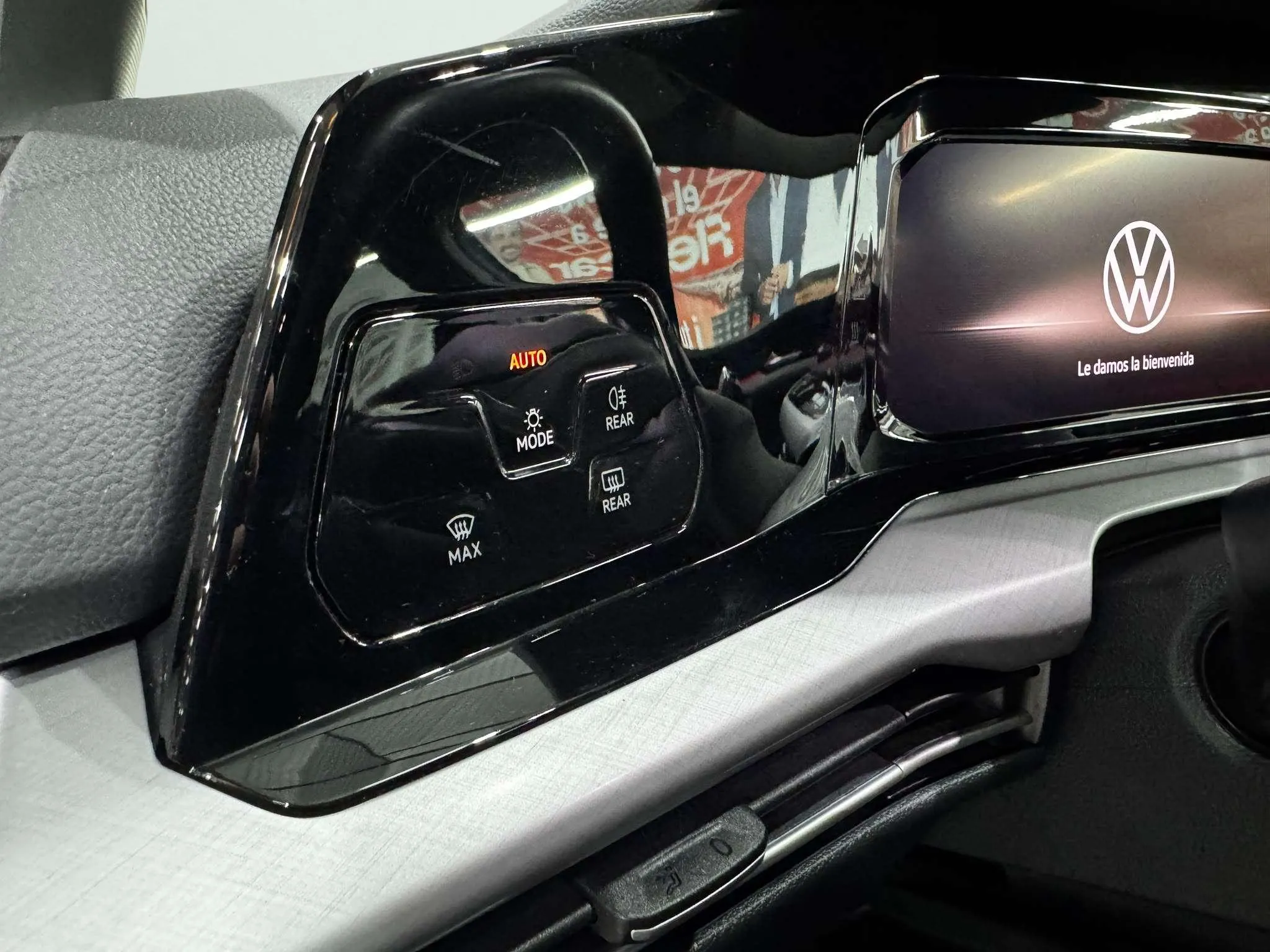 Volkswagen Golf Style 2.0 TDI Variant - foto 11