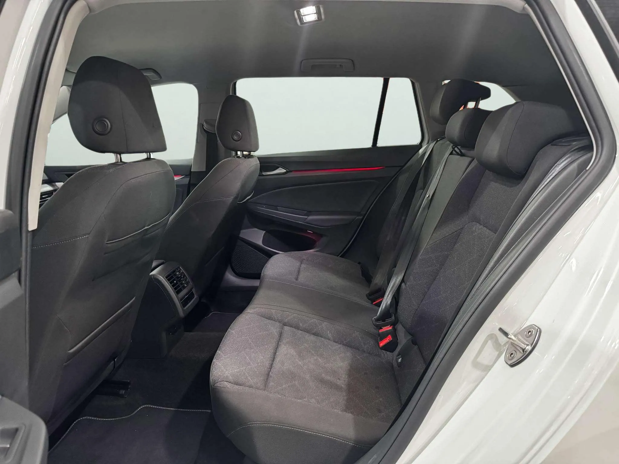 Volkswagen Golf Style 2.0 TDI Variant - foto 8