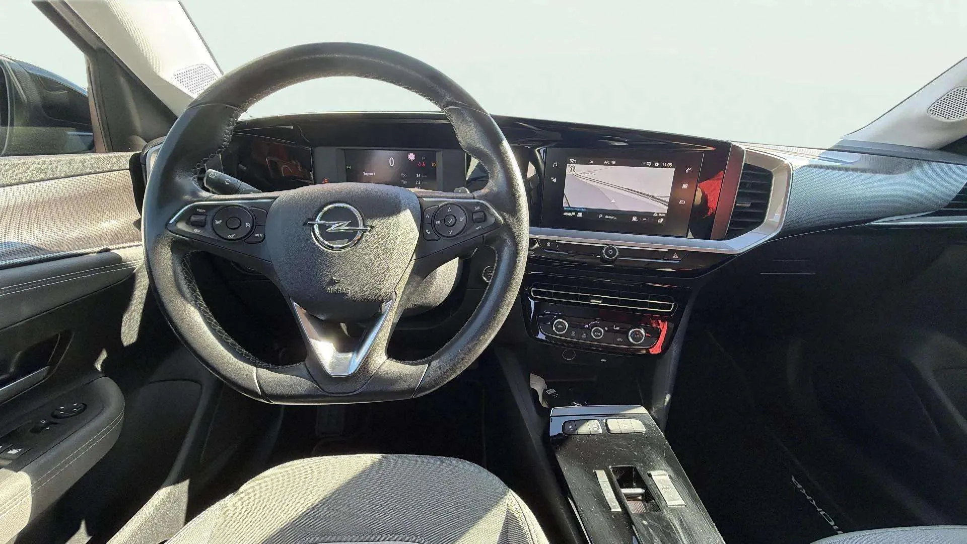 Opel Mokka 1.2 T Business Elegance Aut - foto 15