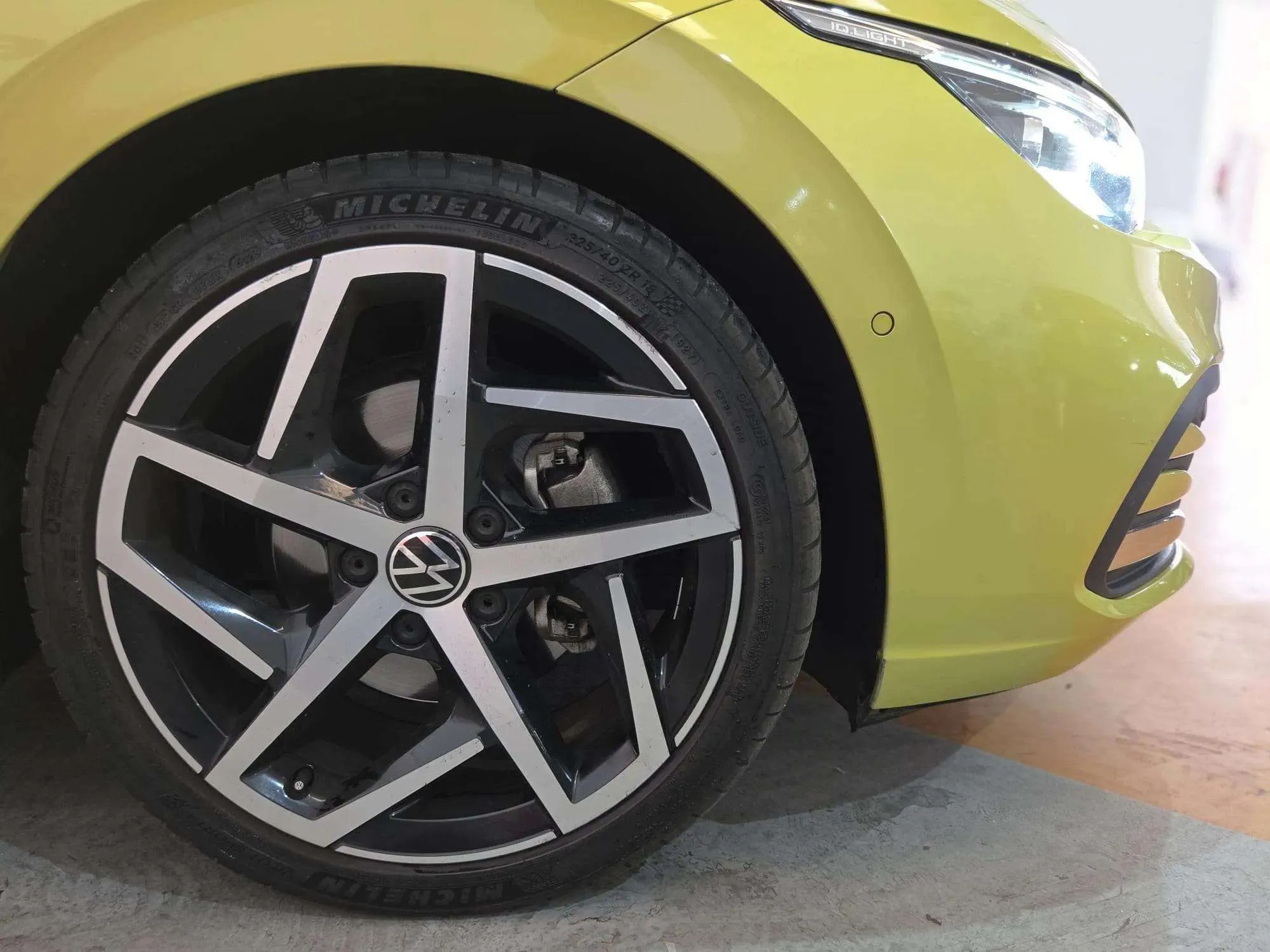 Volkswagen Golf R-Line 2.0 TDI DSG Variant - foto 10