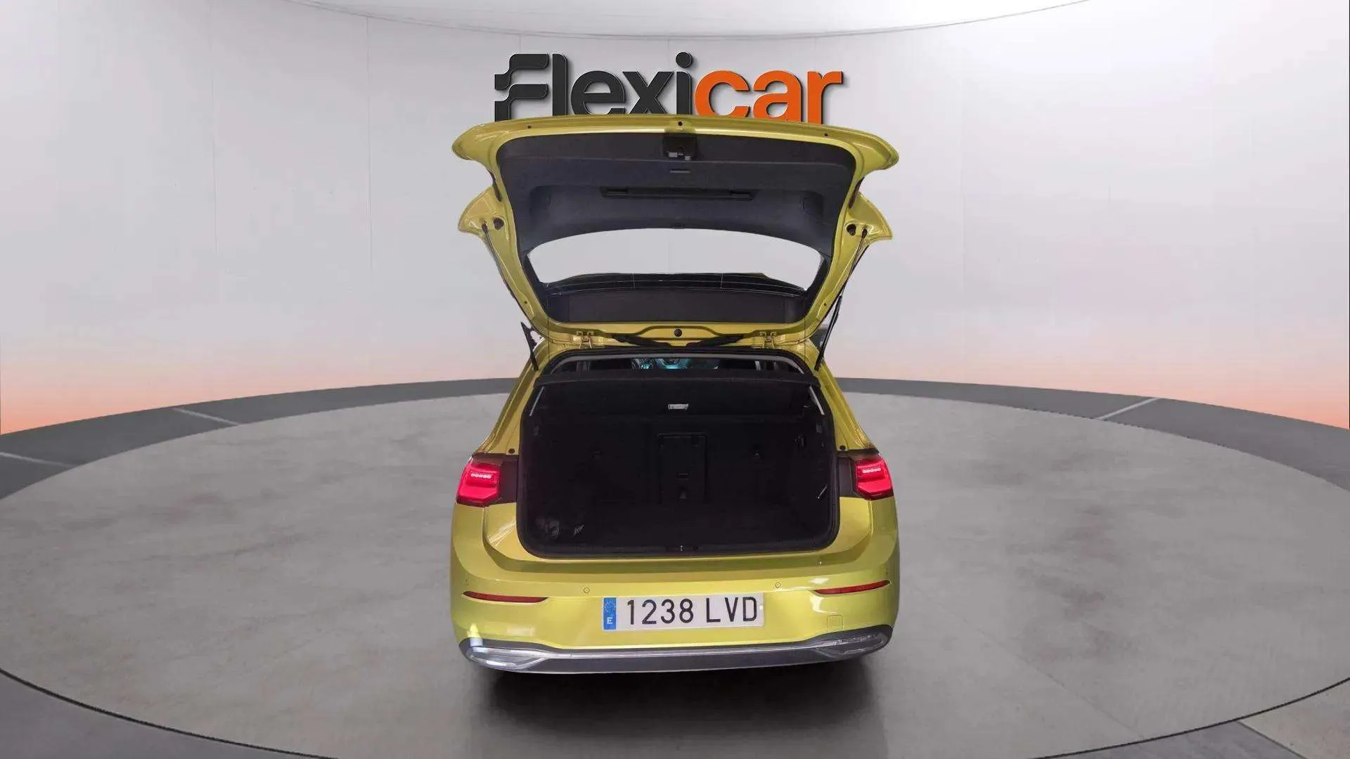 Volkswagen Golf R-Line 2.0 TDI DSG Variant - foto 4