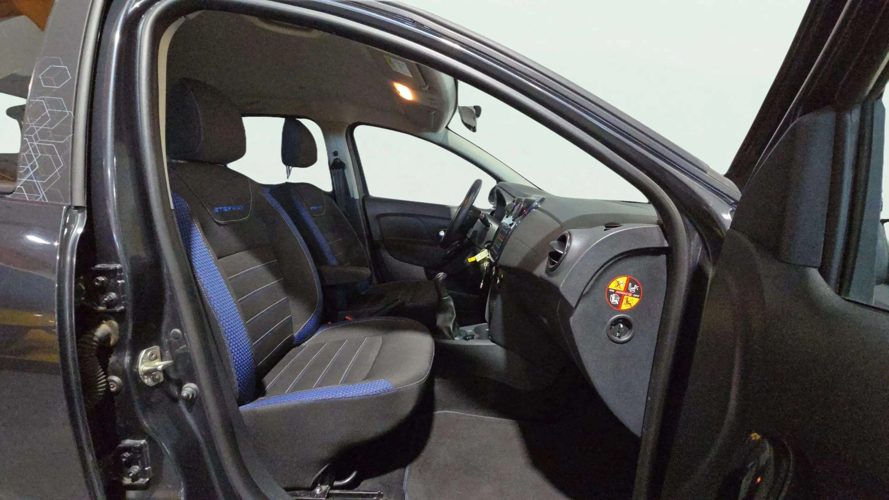 Dacia Sandero Stepway Essential TCe SS - foto 24