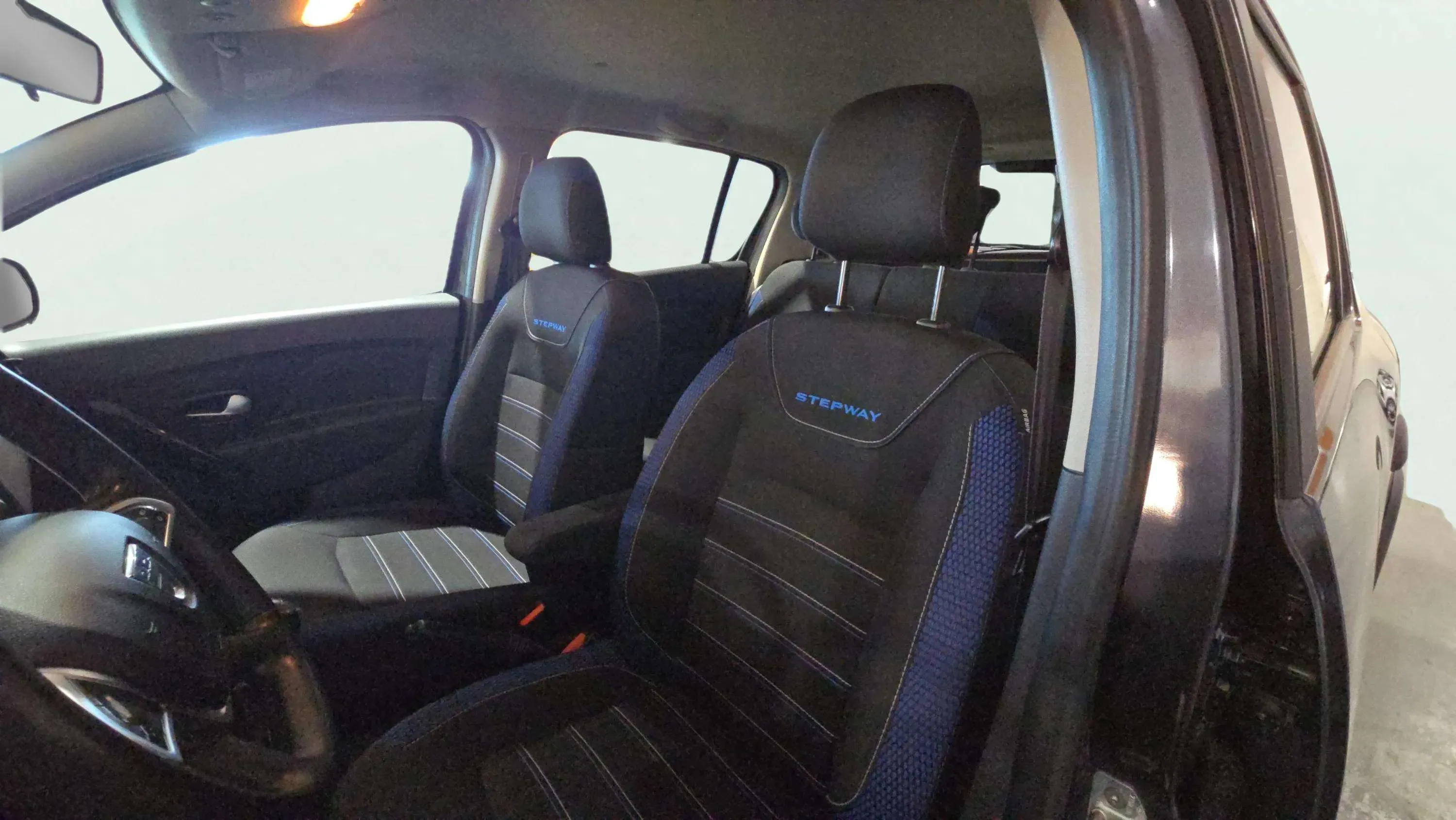 Dacia Sandero Stepway Essential TCe SS - foto 19