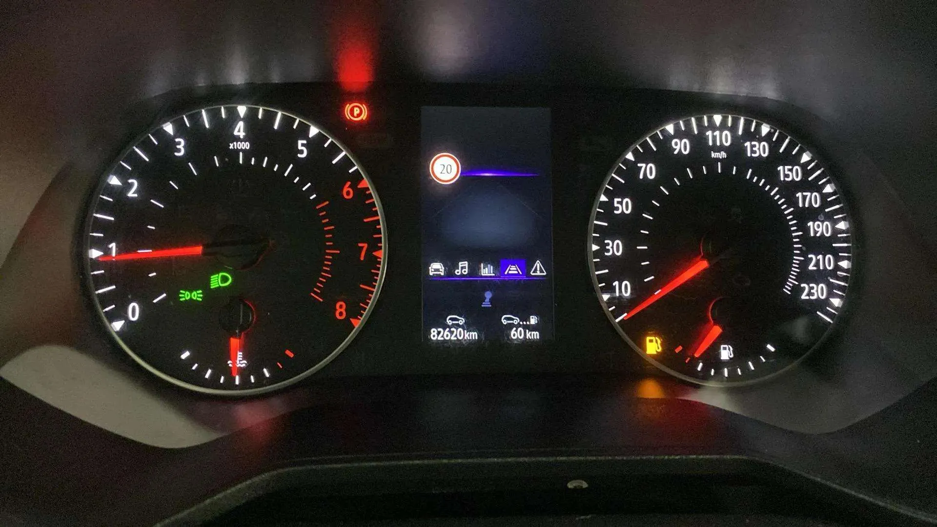 Renault Clio Equilibre TCe - foto 17