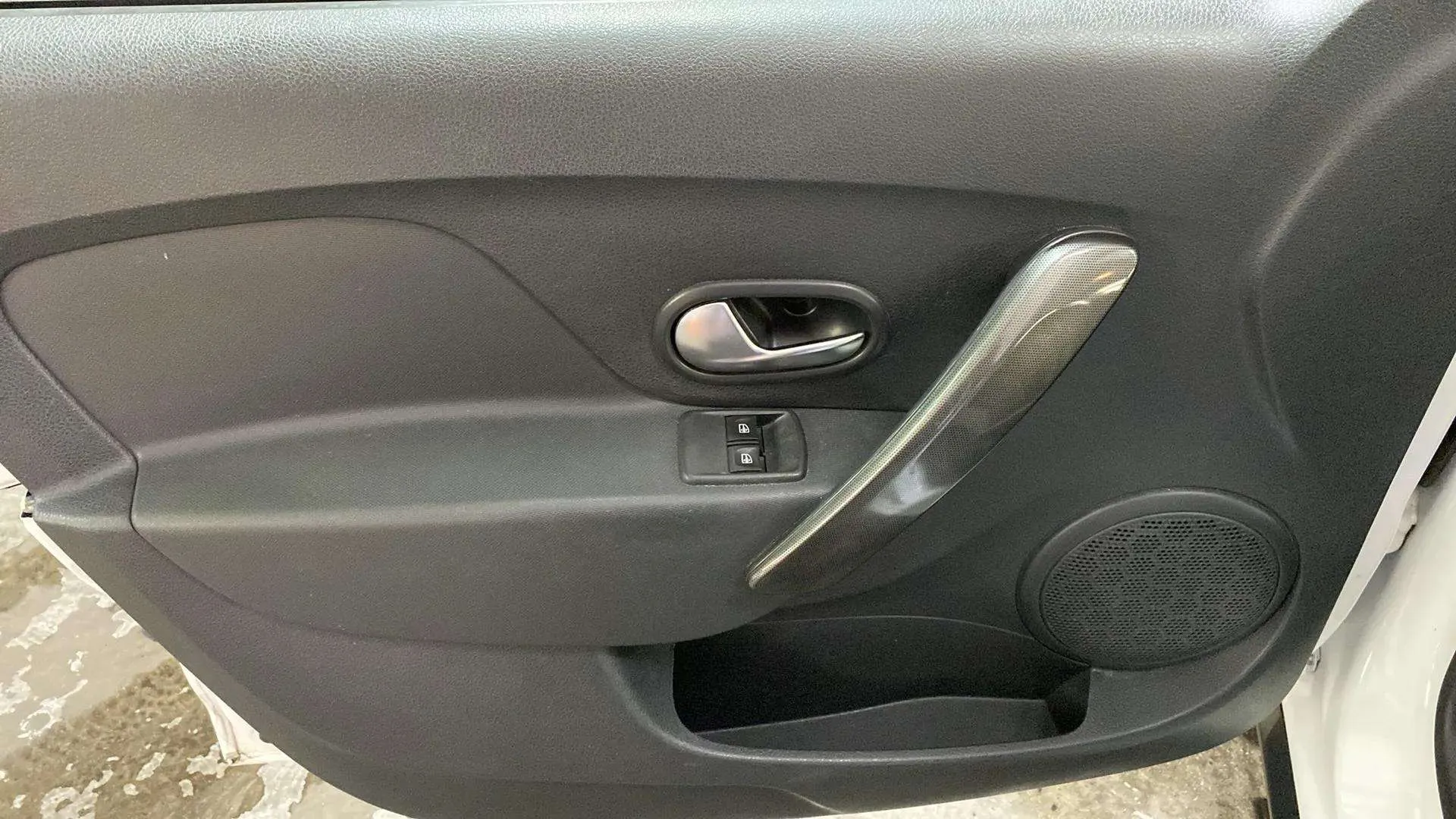 Dacia Sandero Stepway Comfort TCe - foto 17