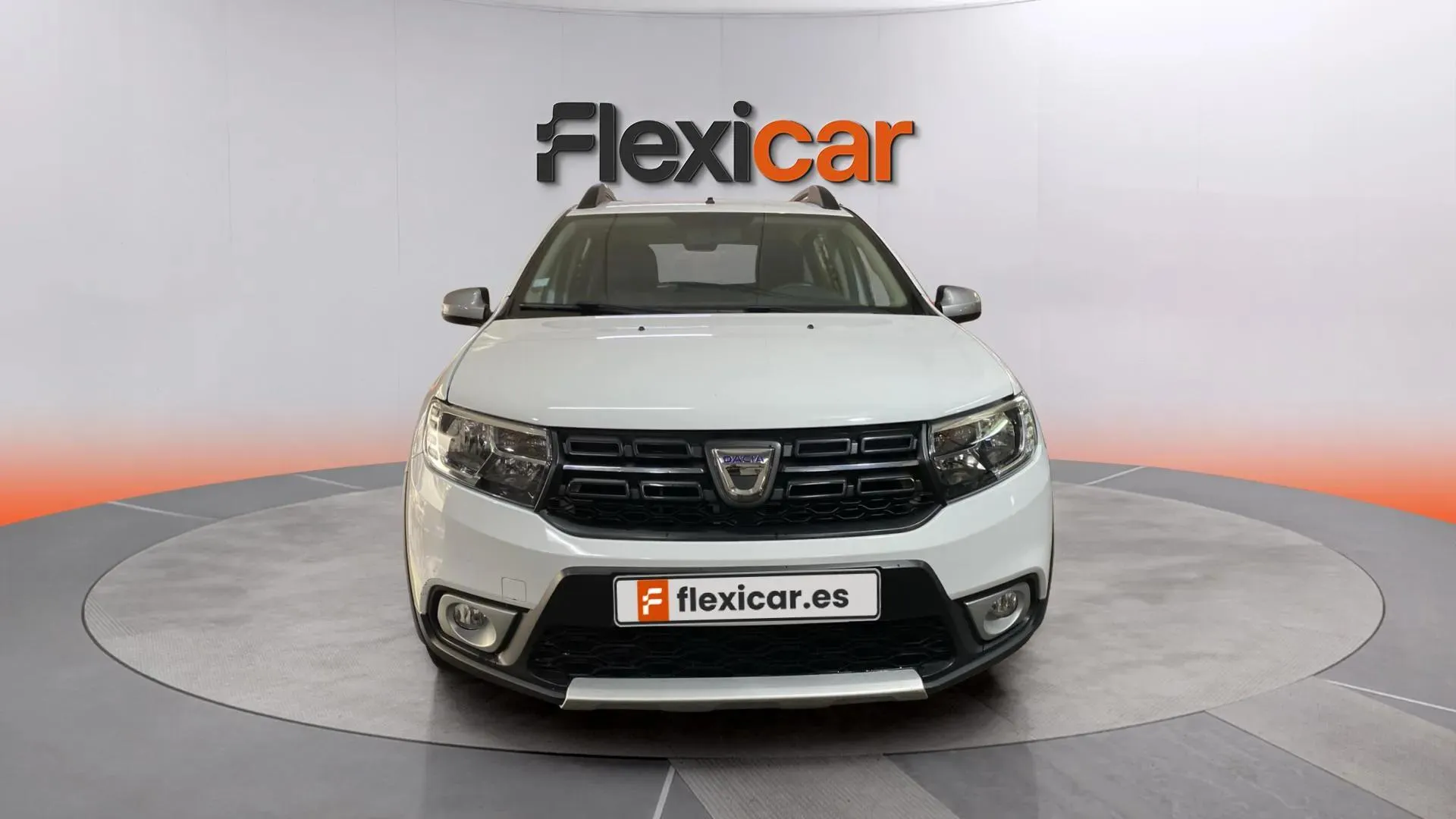Dacia Sandero Stepway Comfort TCe - foto 2