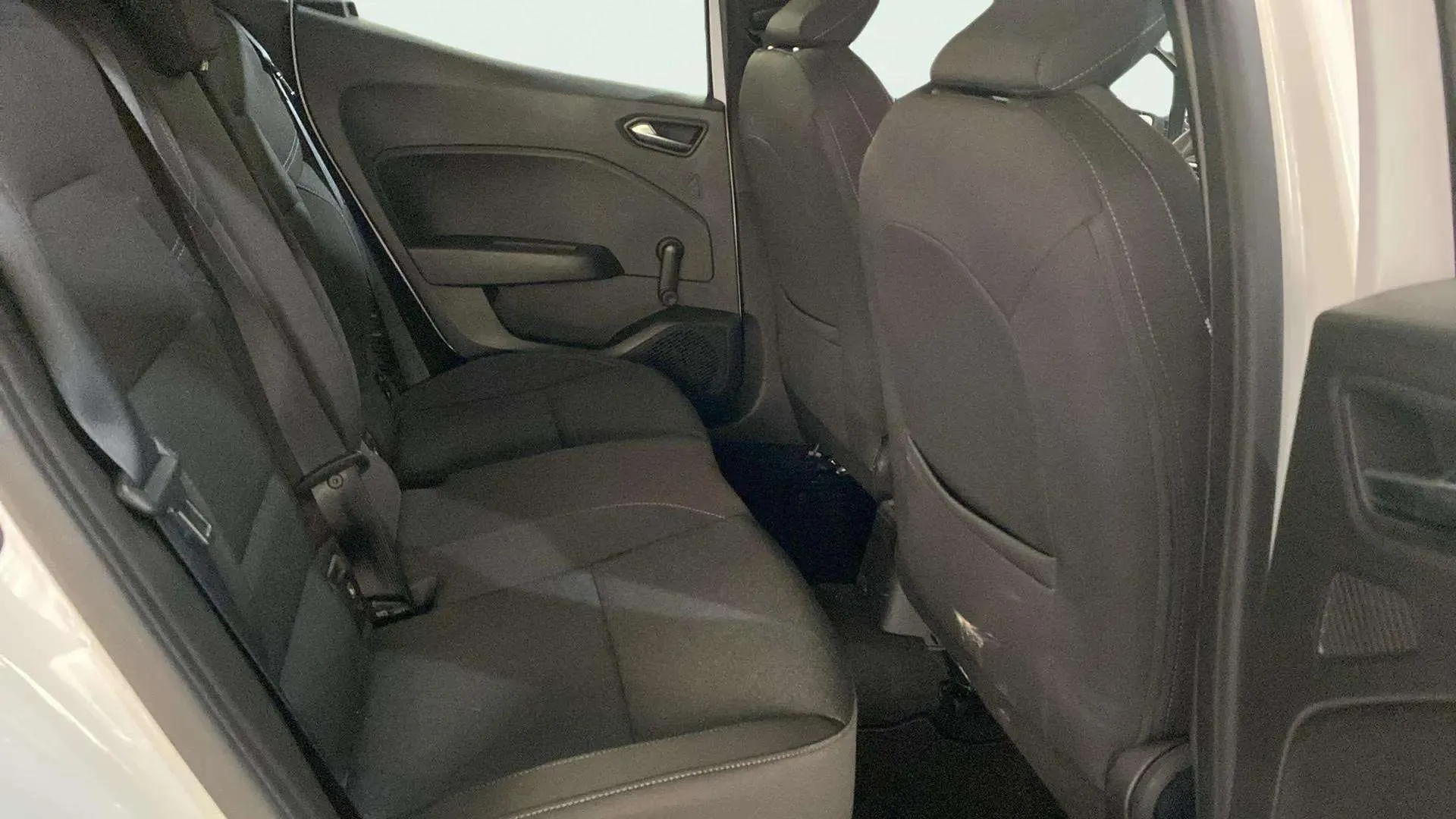 Renault Clio Equilibre E-Tech Híbrido - foto 10