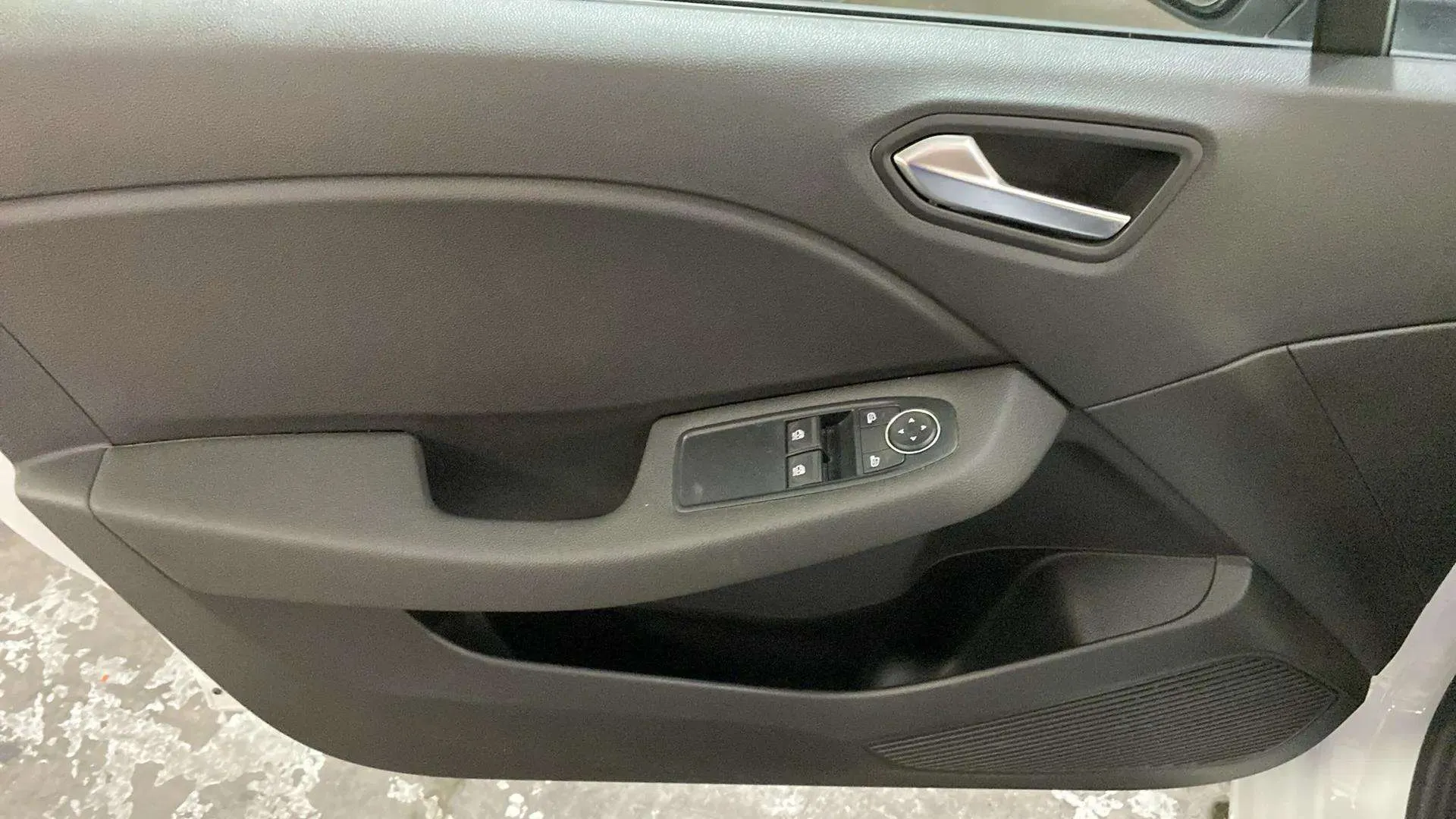 Renault Clio Equilibre E-Tech Híbrido - foto 17