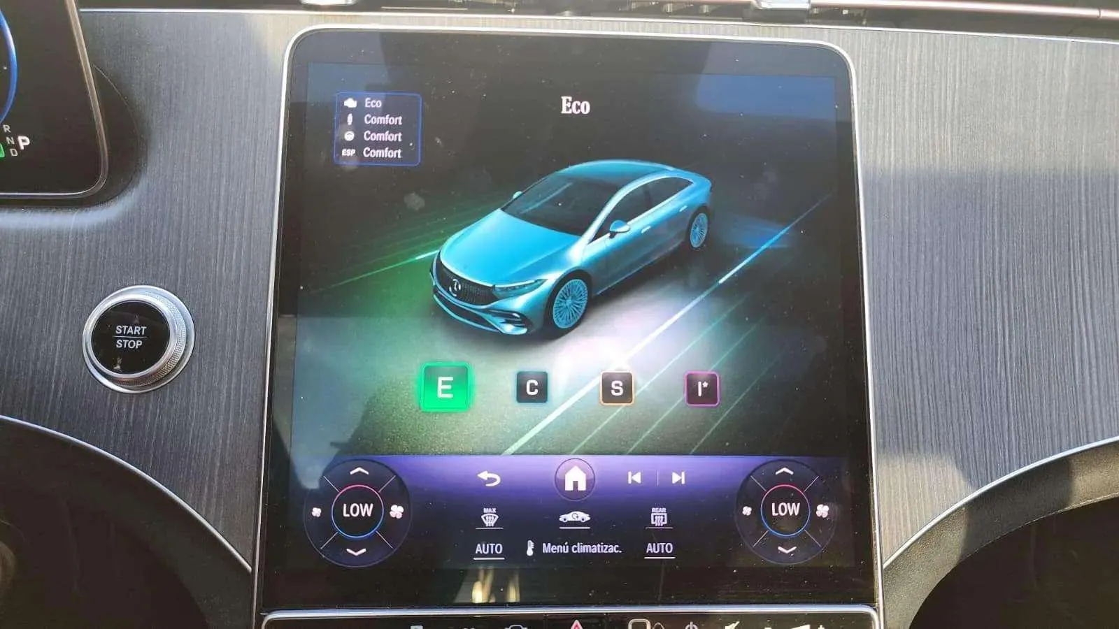 Mercedes-Benz EQS 450+ - foto 25