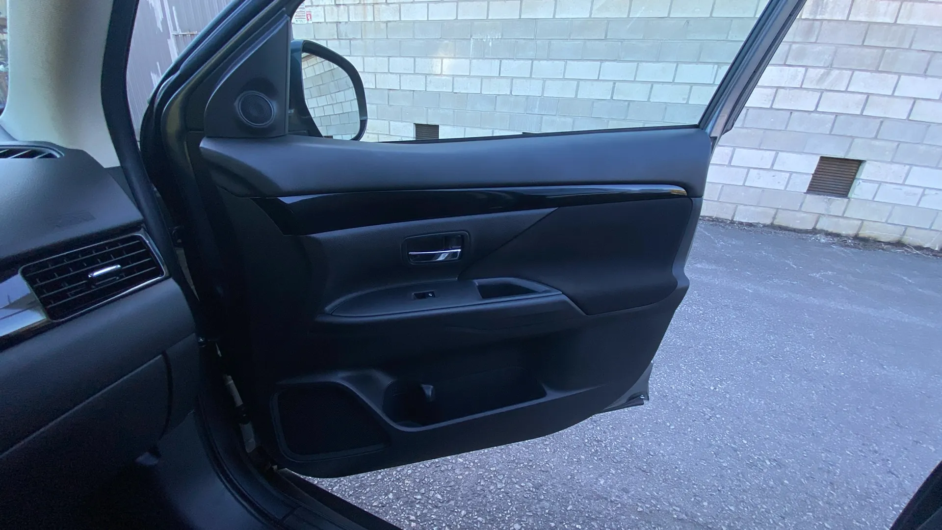 Mitsubishi Outlander 200 MPI Kaiteki CVT 2WD 7 Plazas - foto 23