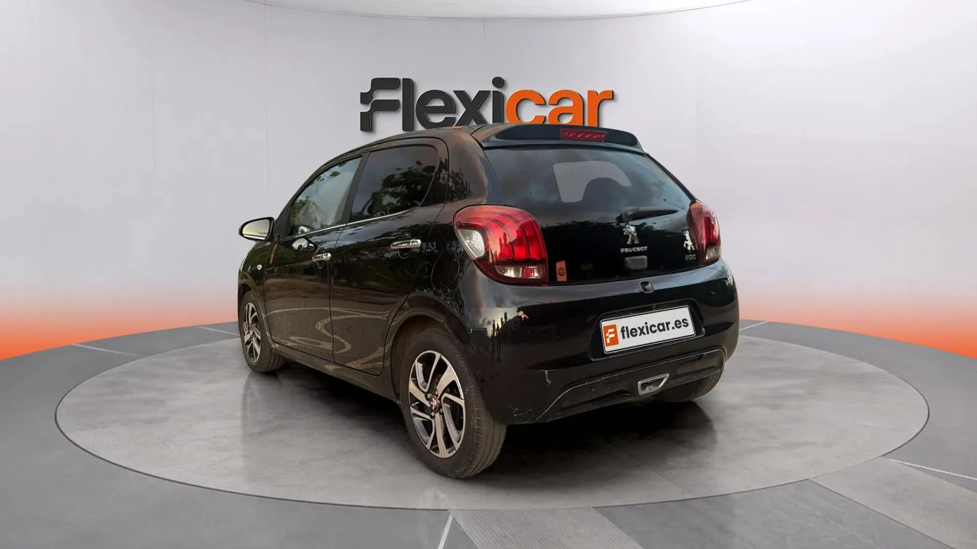 Peugeot 108 TOP! Roland Garros 1.2 PureTech - foto 6