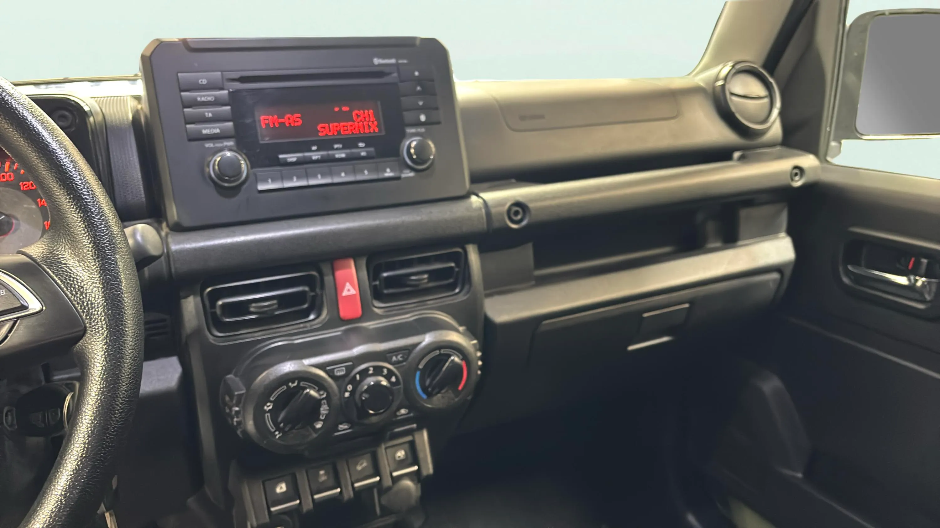 Suzuki Jimny 1.5 JLX - foto 16