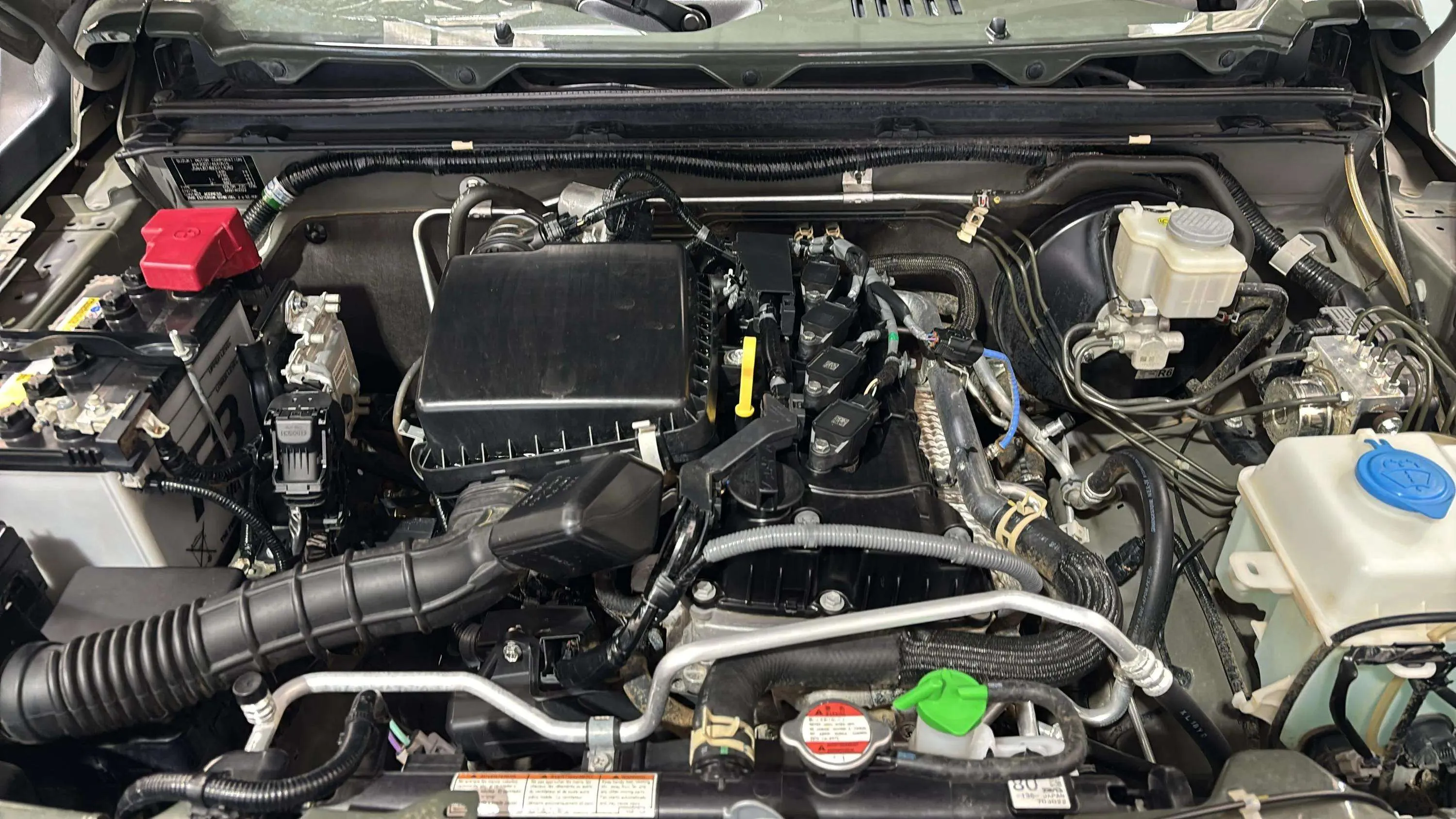 Suzuki Jimny 1.5 JLX - foto 24