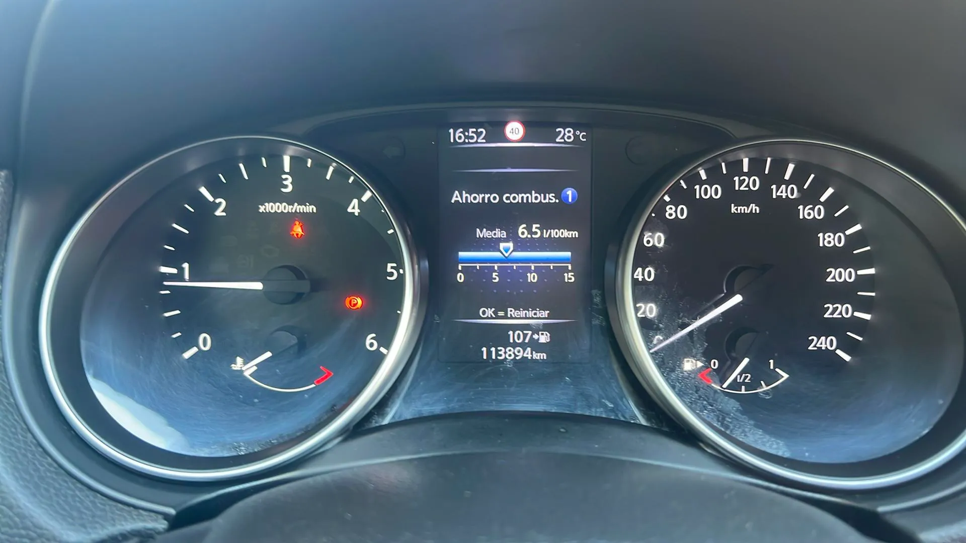 Nissan Qashqai dCi E6D 4X4-i Q-Line - foto 12