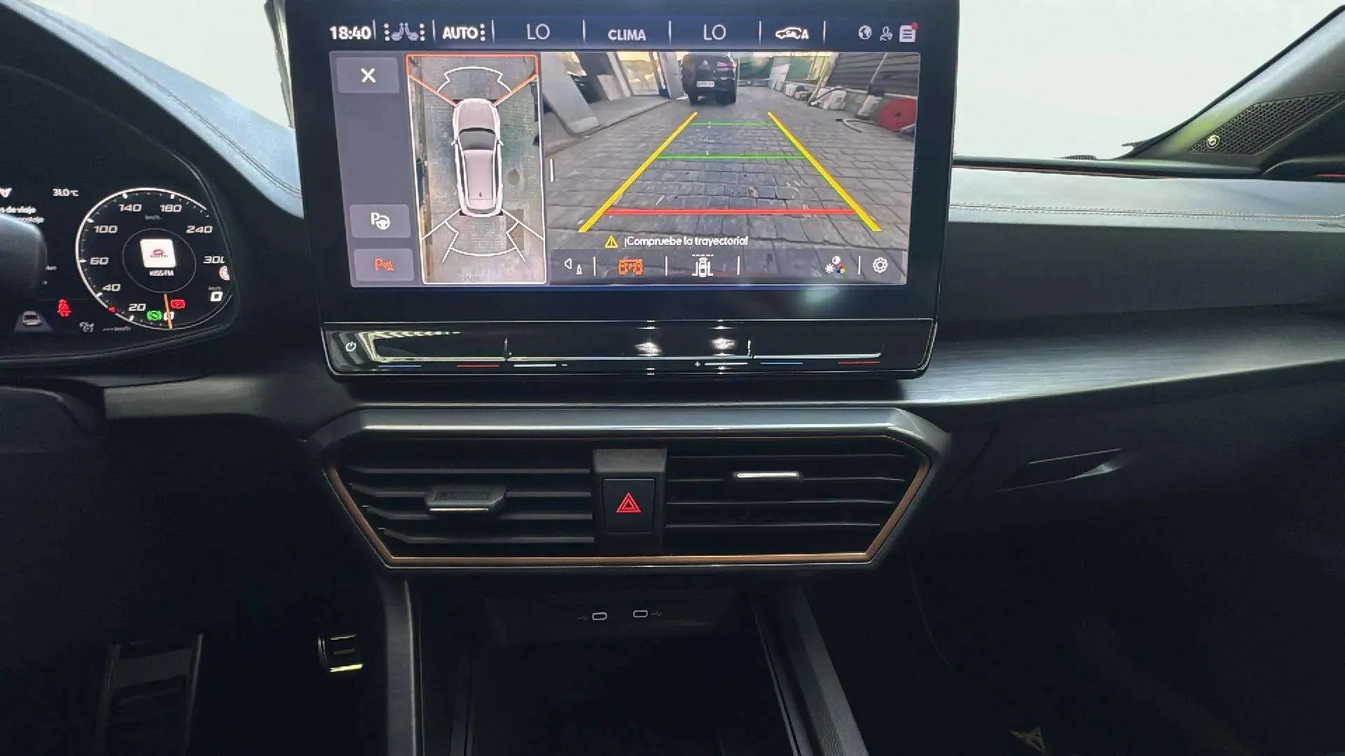 Cupra Formentor 2.5 TSI VZ5 4Drive DSG - foto 10