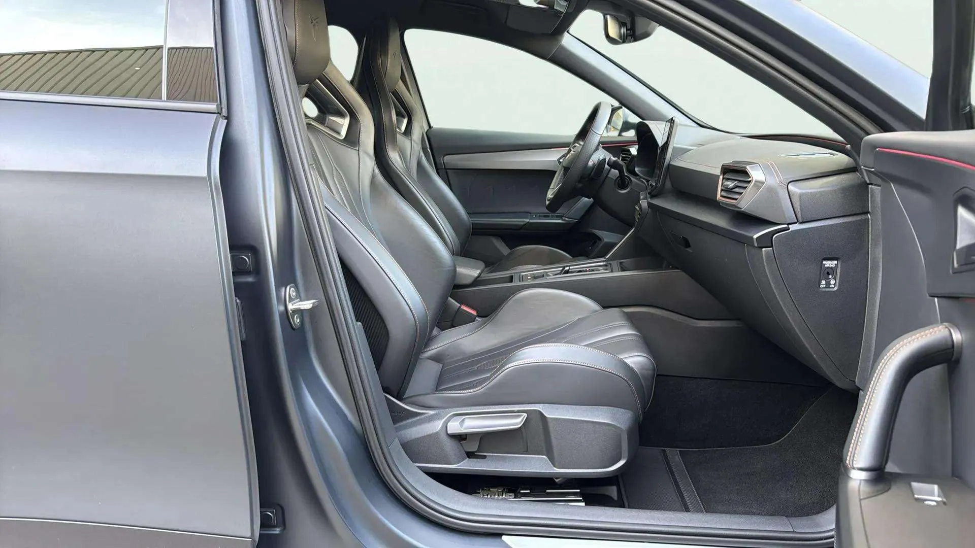 Cupra Formentor 2.5 TSI VZ5 4Drive DSG - foto 13