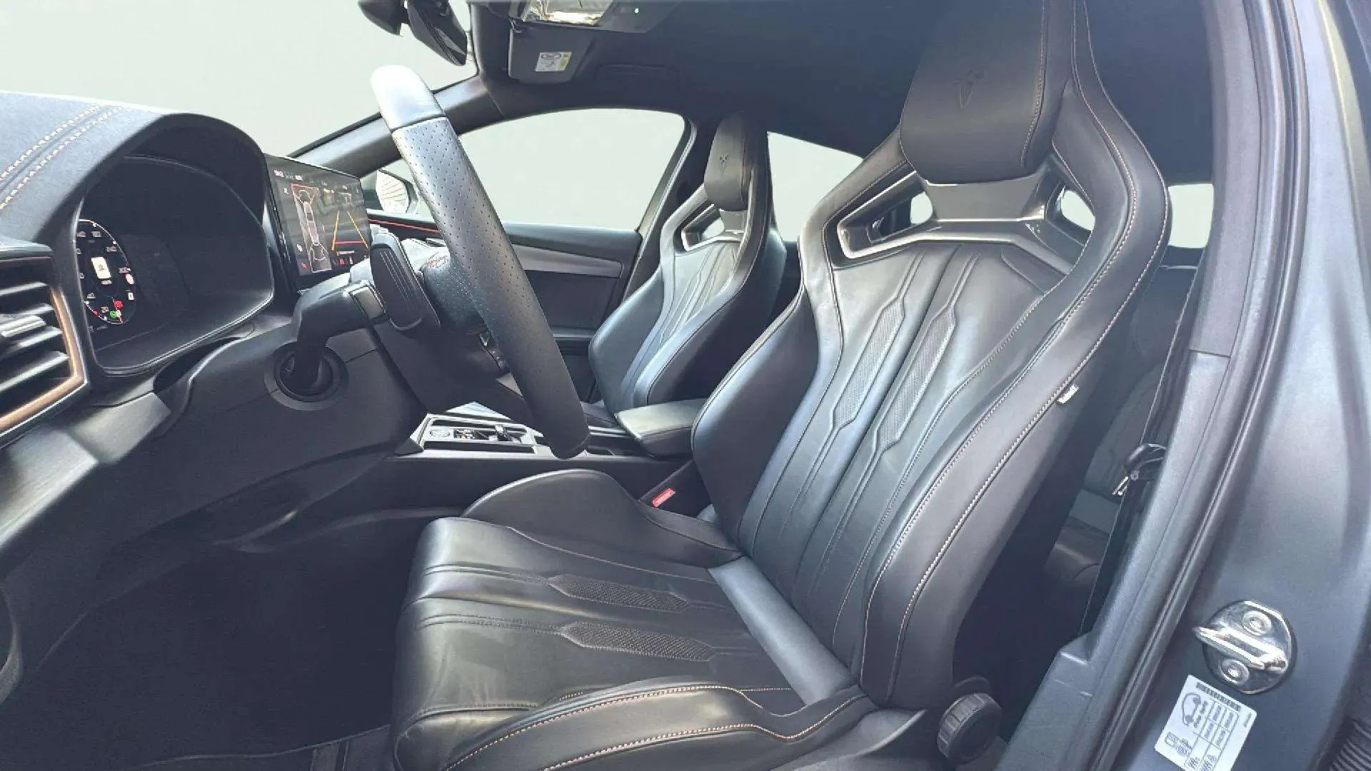 Cupra Formentor 2.5 TSI VZ5 4Drive DSG - foto 19