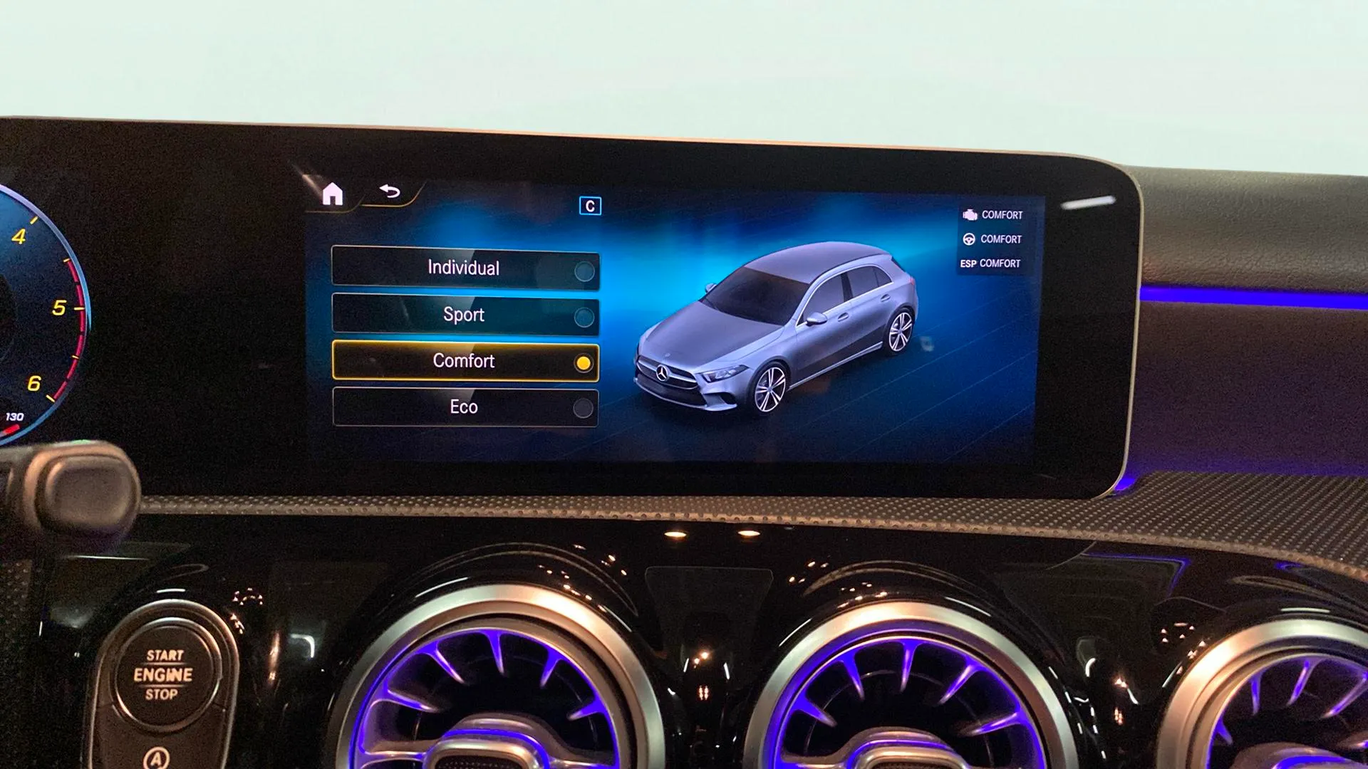 Mercedes-Benz Clase A A 180 d - foto 20