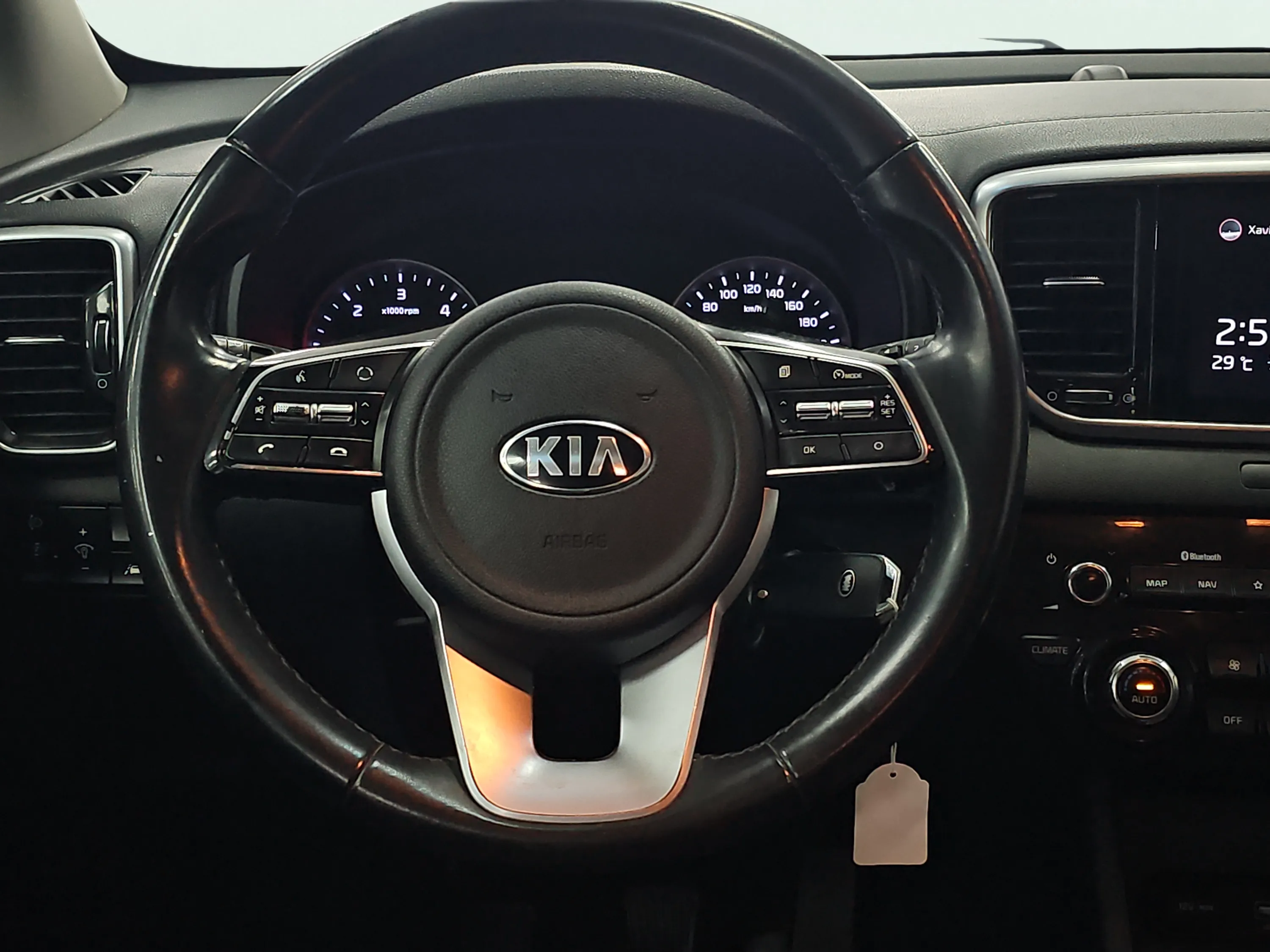Kia Sportage 1.6 MHEV Drive Plus 4x2 - foto 11