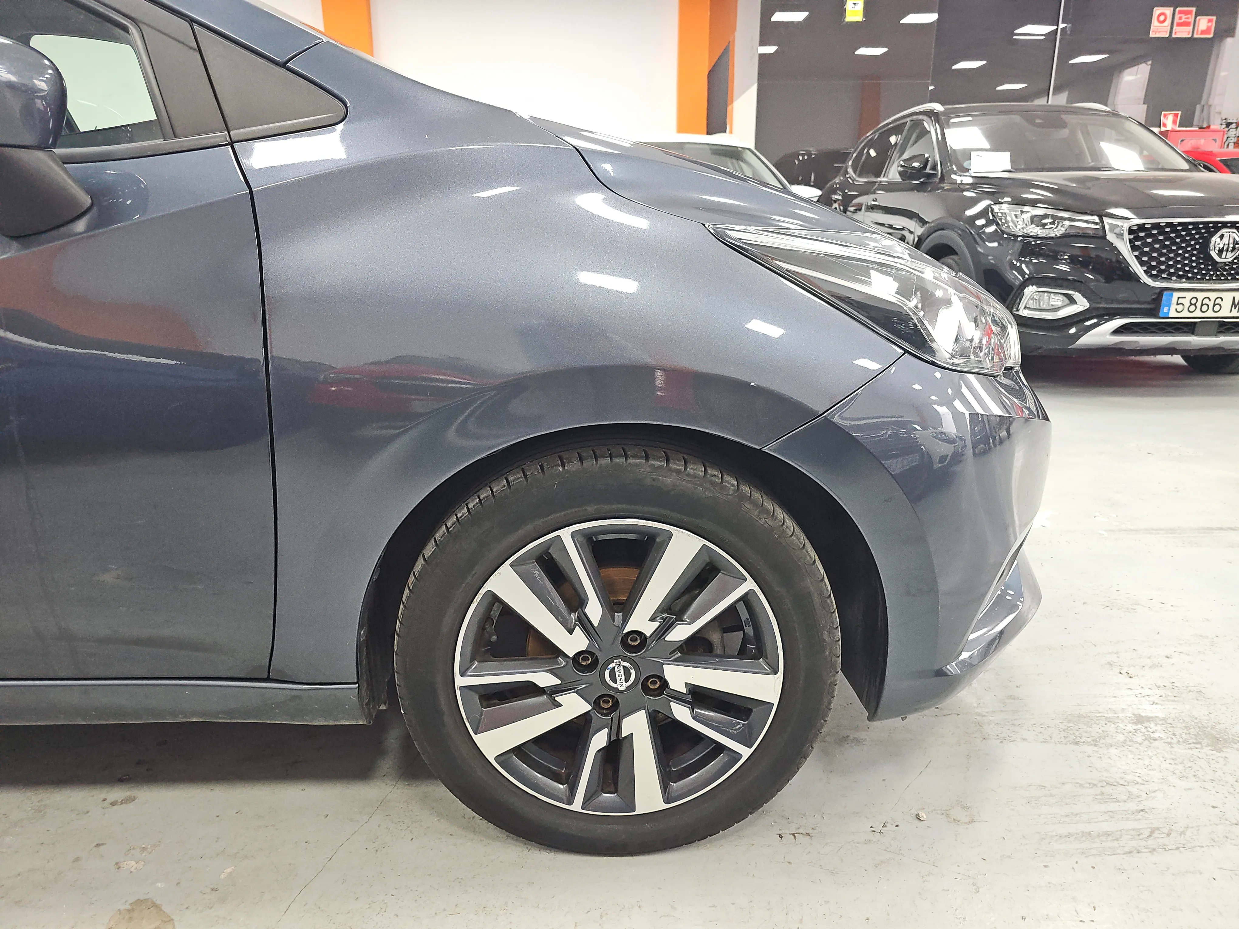 Nissan Micra 1.0G Acenta - foto 17