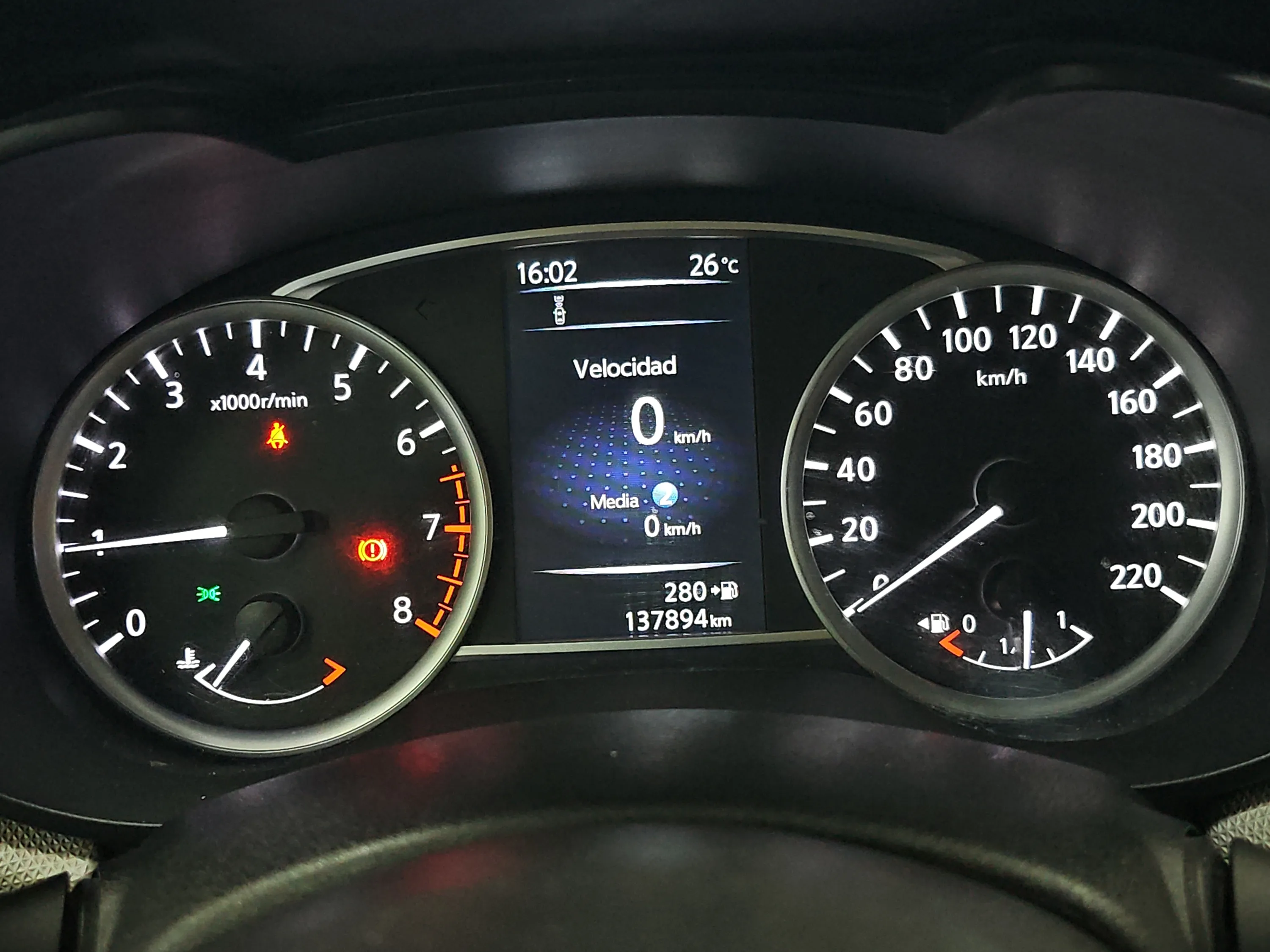 Nissan Micra 1.0G Acenta - foto 12