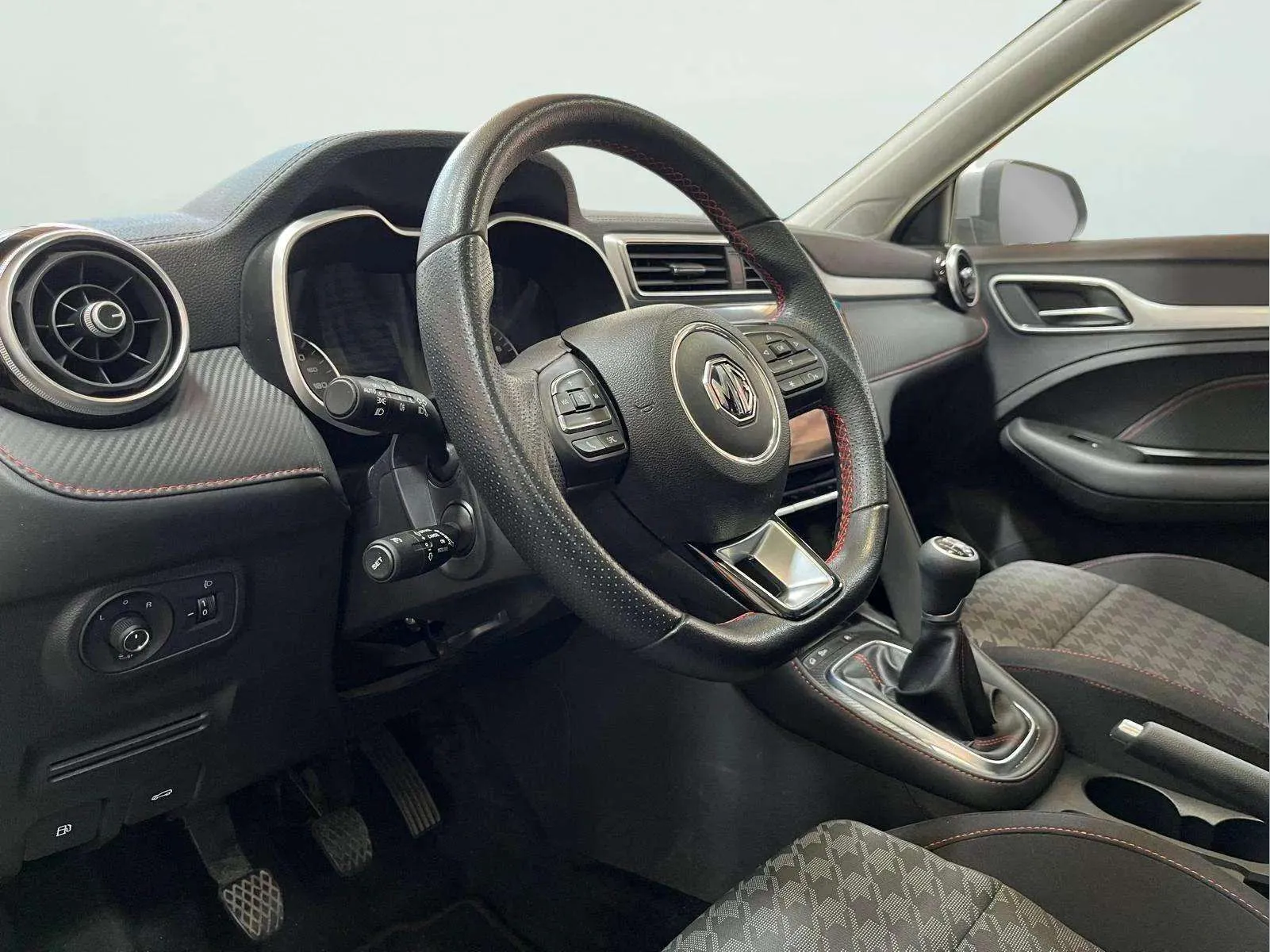 MG ZS 1.5 Comfort - foto 33