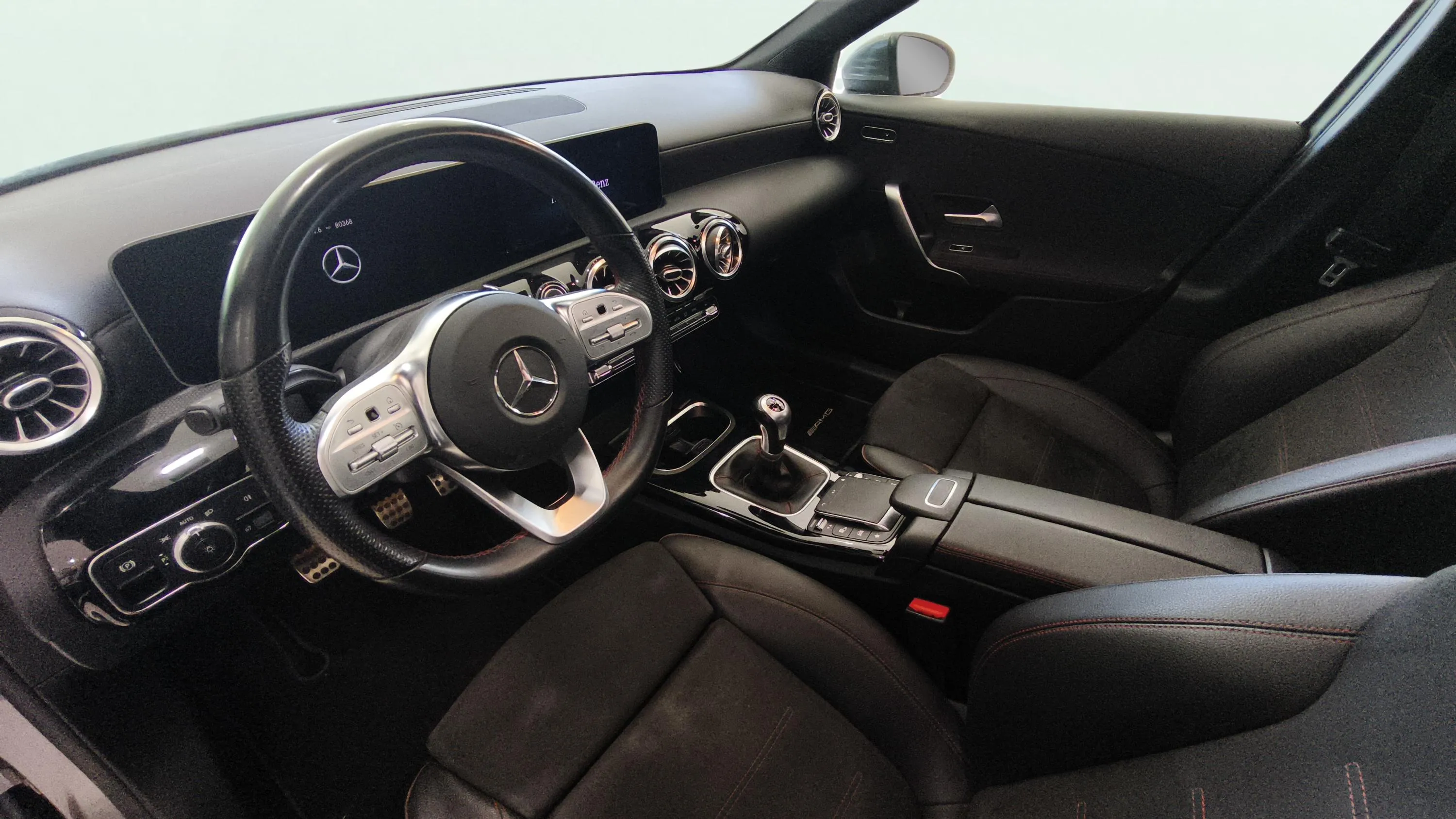 Mercedes-Benz Clase A A 180 d - foto 6
