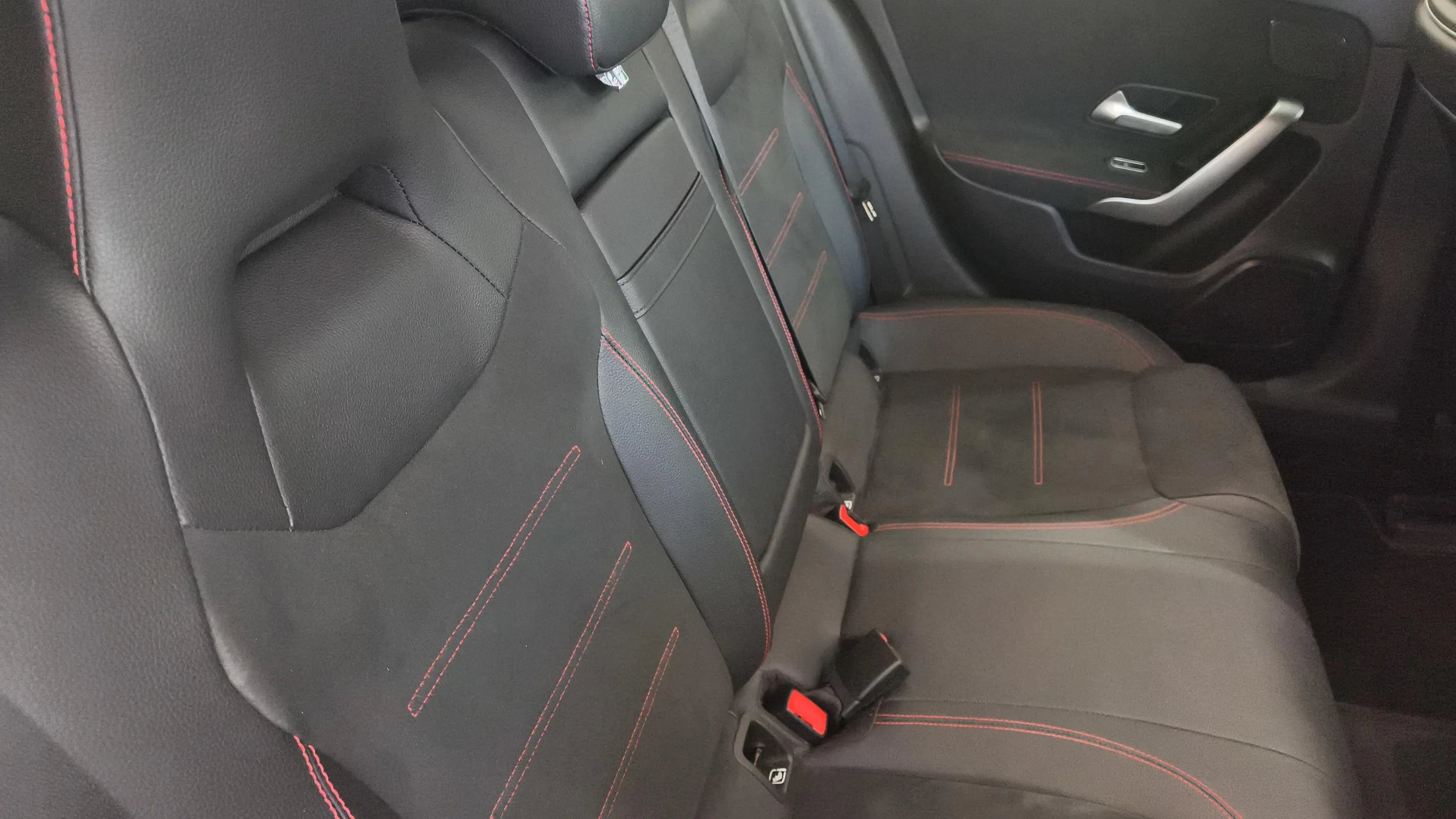Mercedes-Benz Clase A A 180 d - foto 8
