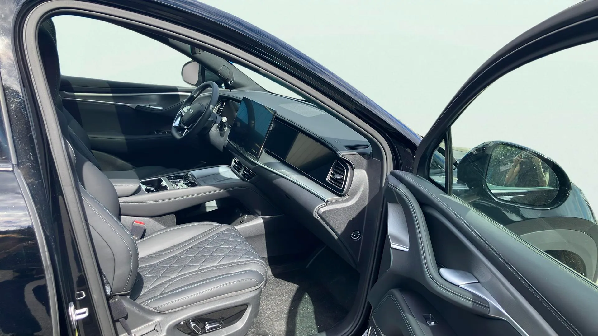 BYD Sealion 7 83 kWh Comfort - foto 12