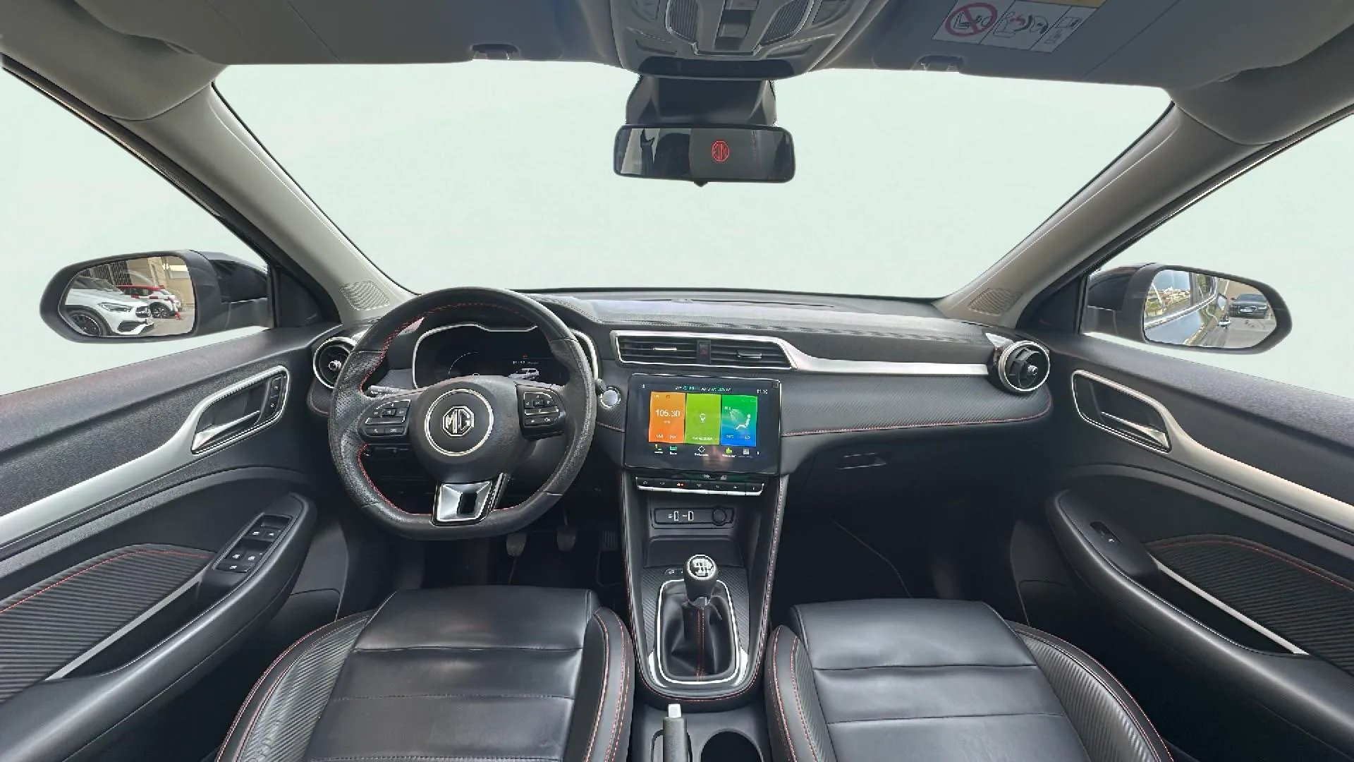 MG ZS 1.0T Luxury - foto 9