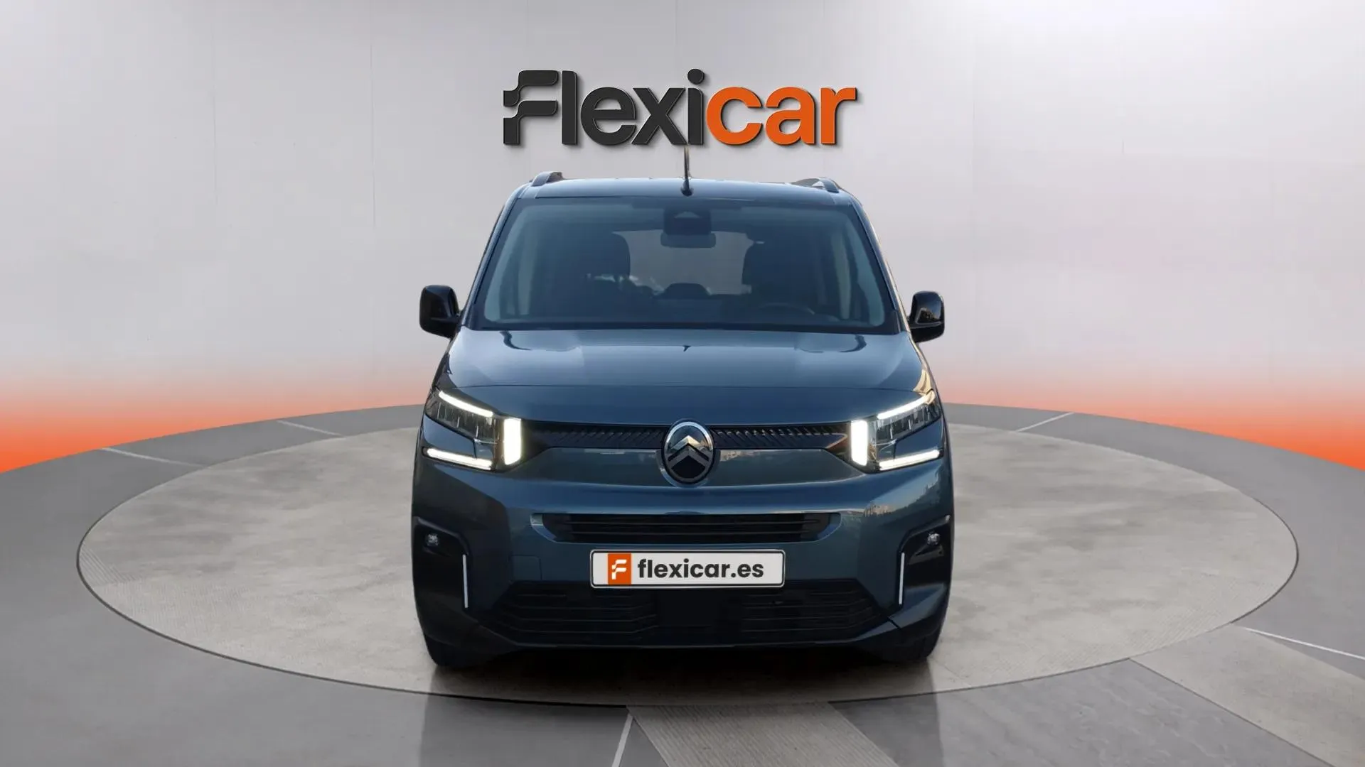 Citroën Berlingo XL Plus Diésel - foto 2