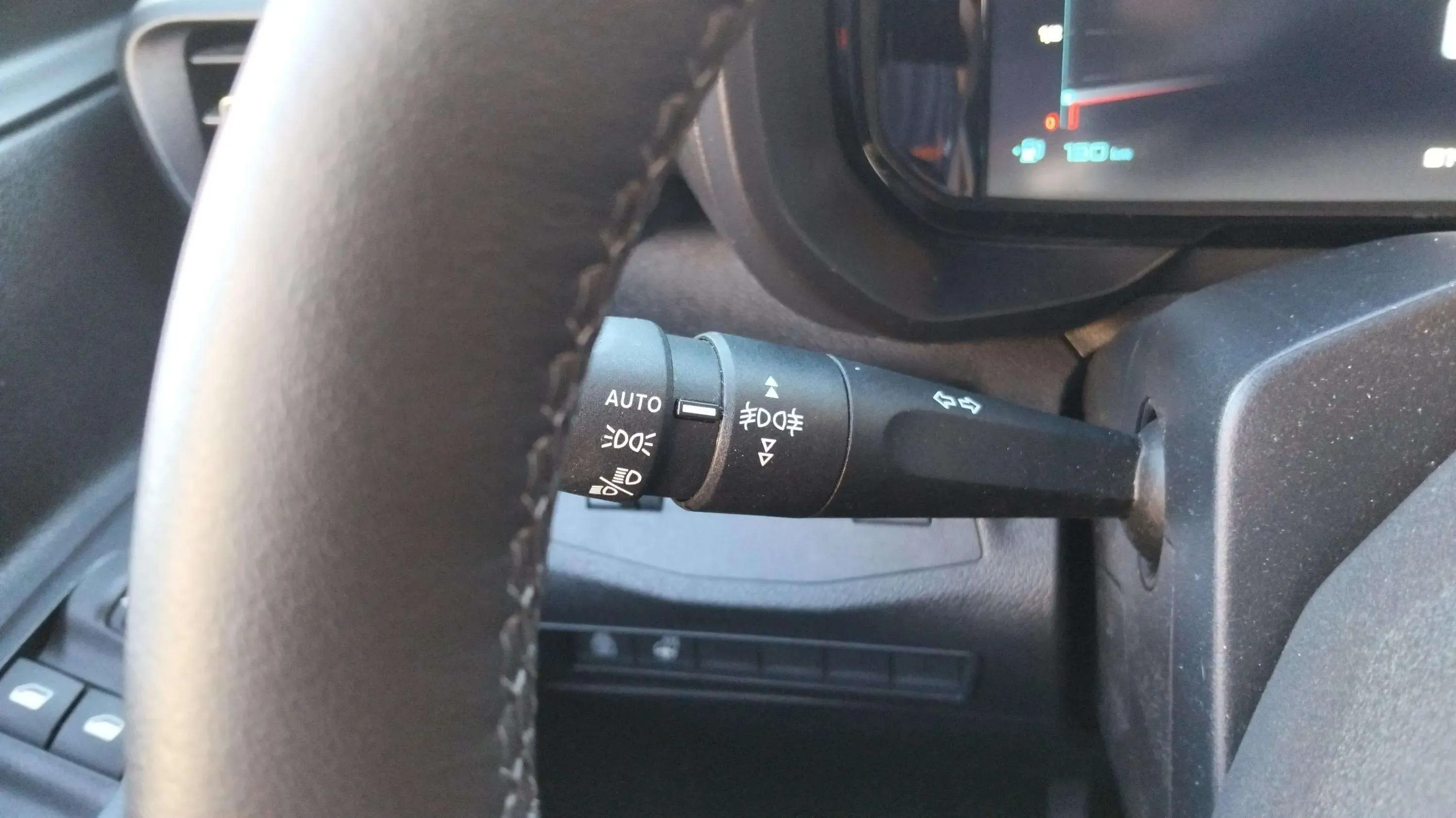 Citroën Berlingo XL Plus Diésel - foto 10
