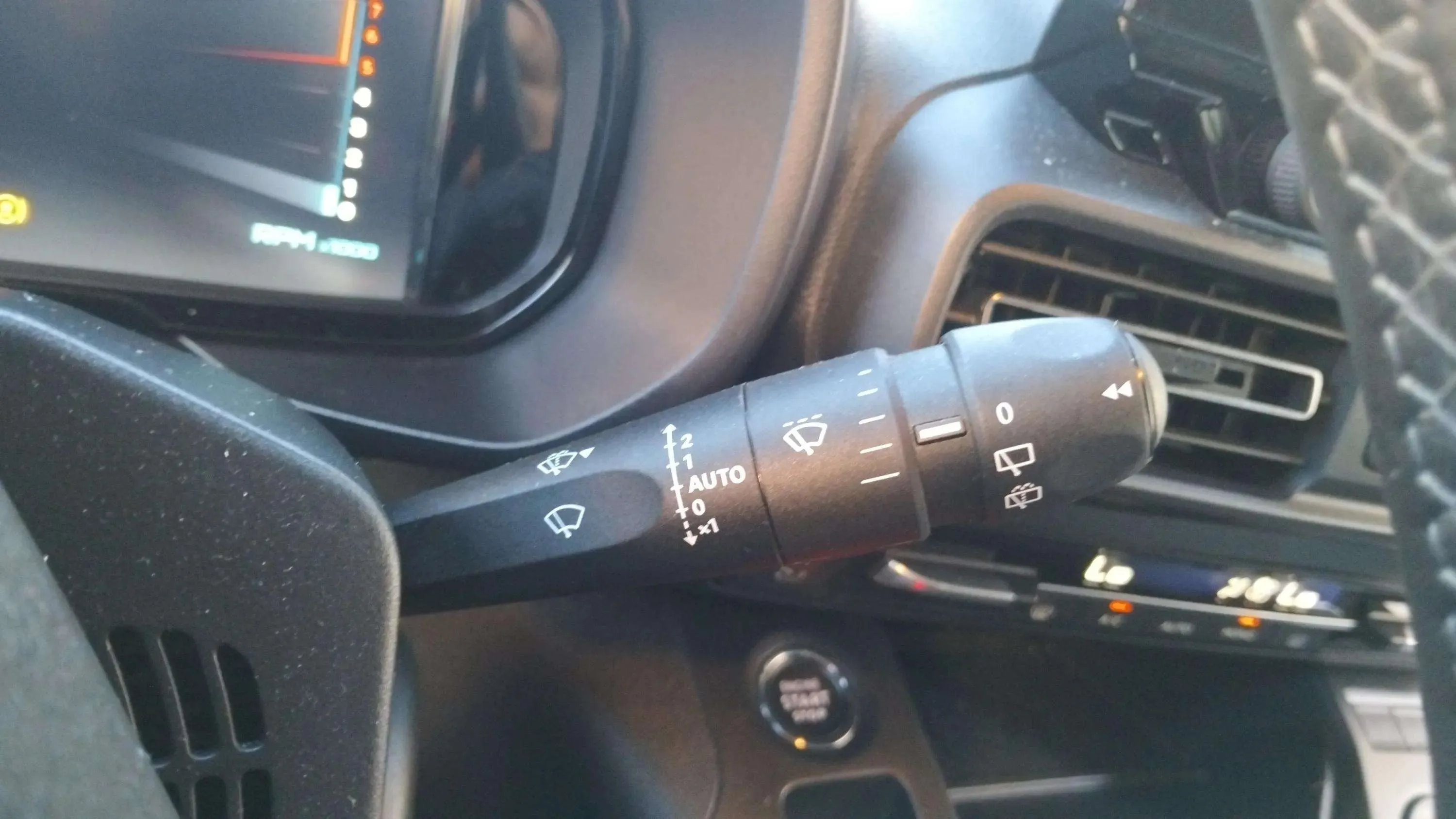 Citroën Berlingo XL Plus Diésel - foto 14