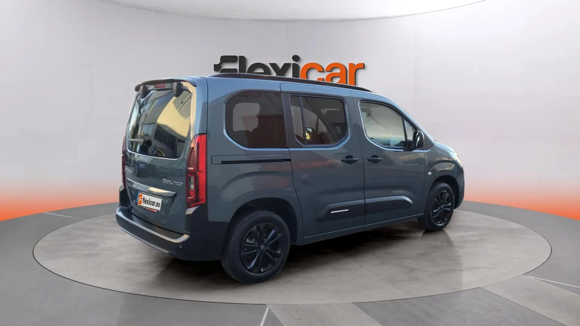 Citroën Berlingo XL Plus Diésel - foto 7