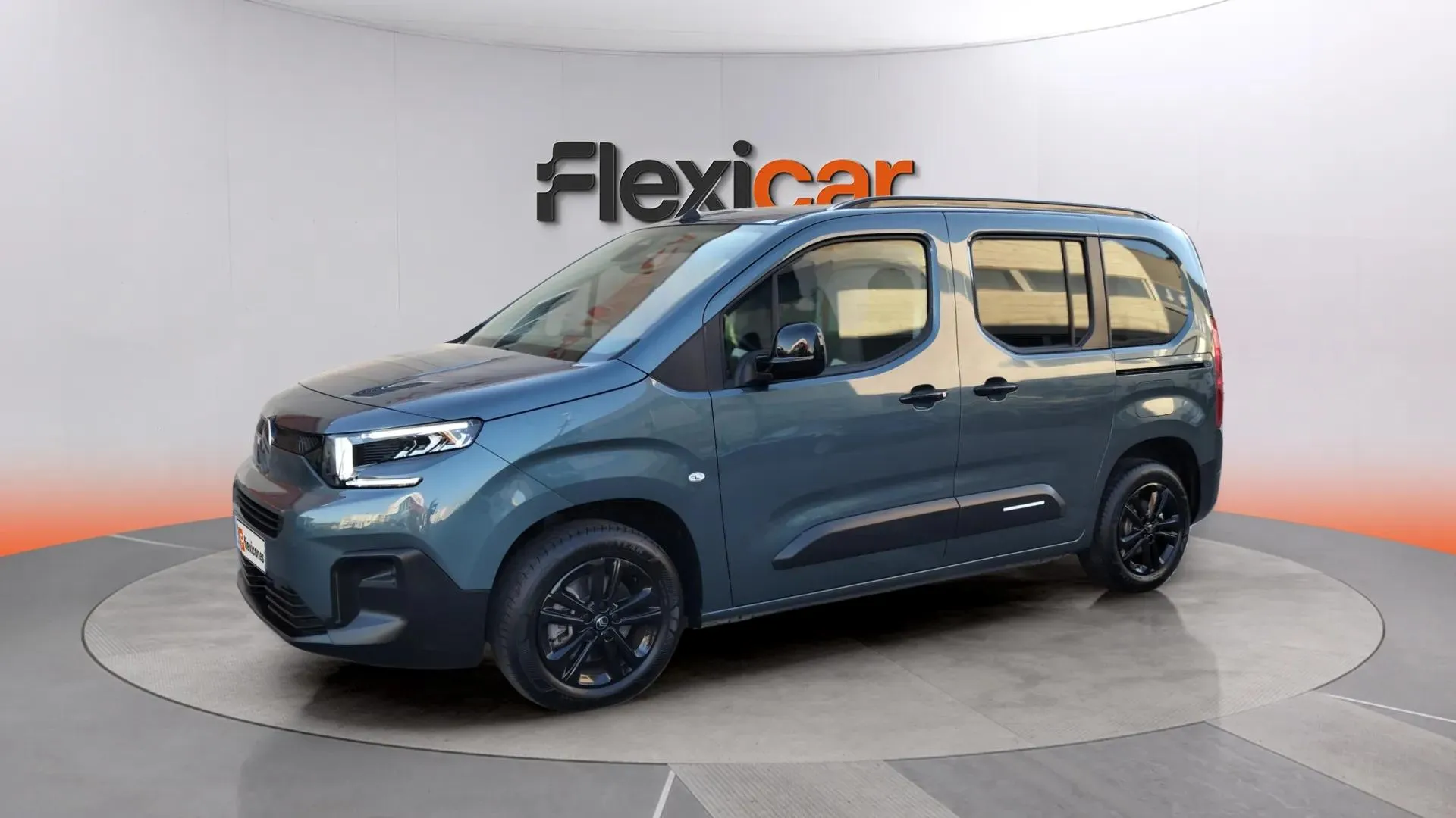 Citroën Berlingo XL Plus Diésel - foto 3