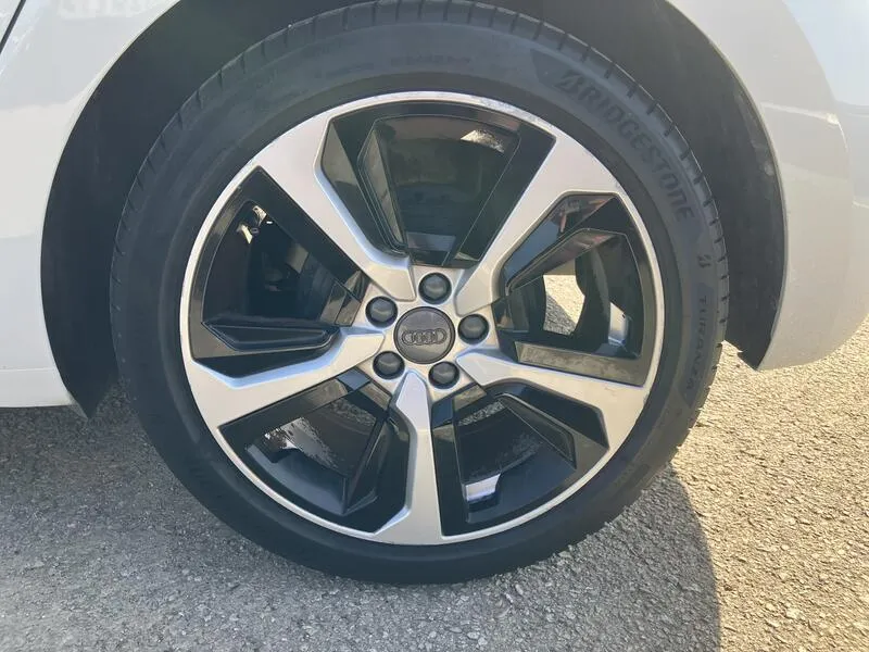 Audi A1 Sportback Advanced 25 TFSI - foto 24
