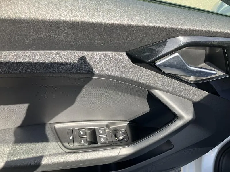 Audi A1 Sportback Advanced 25 TFSI - foto 12