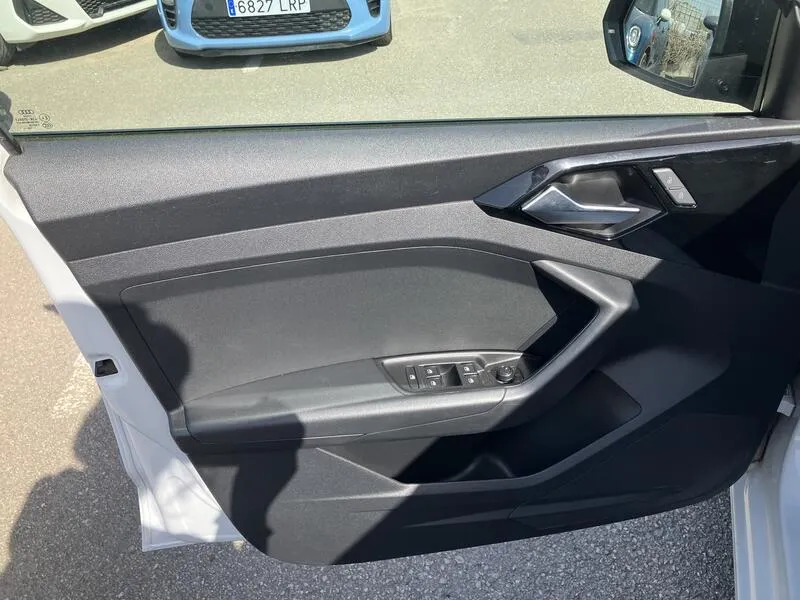 Audi A1 Sportback Advanced 25 TFSI - foto 11