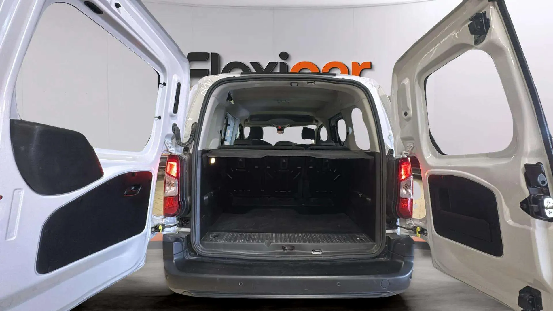 Toyota Proace City Combi L1 1.5D GX - foto 9