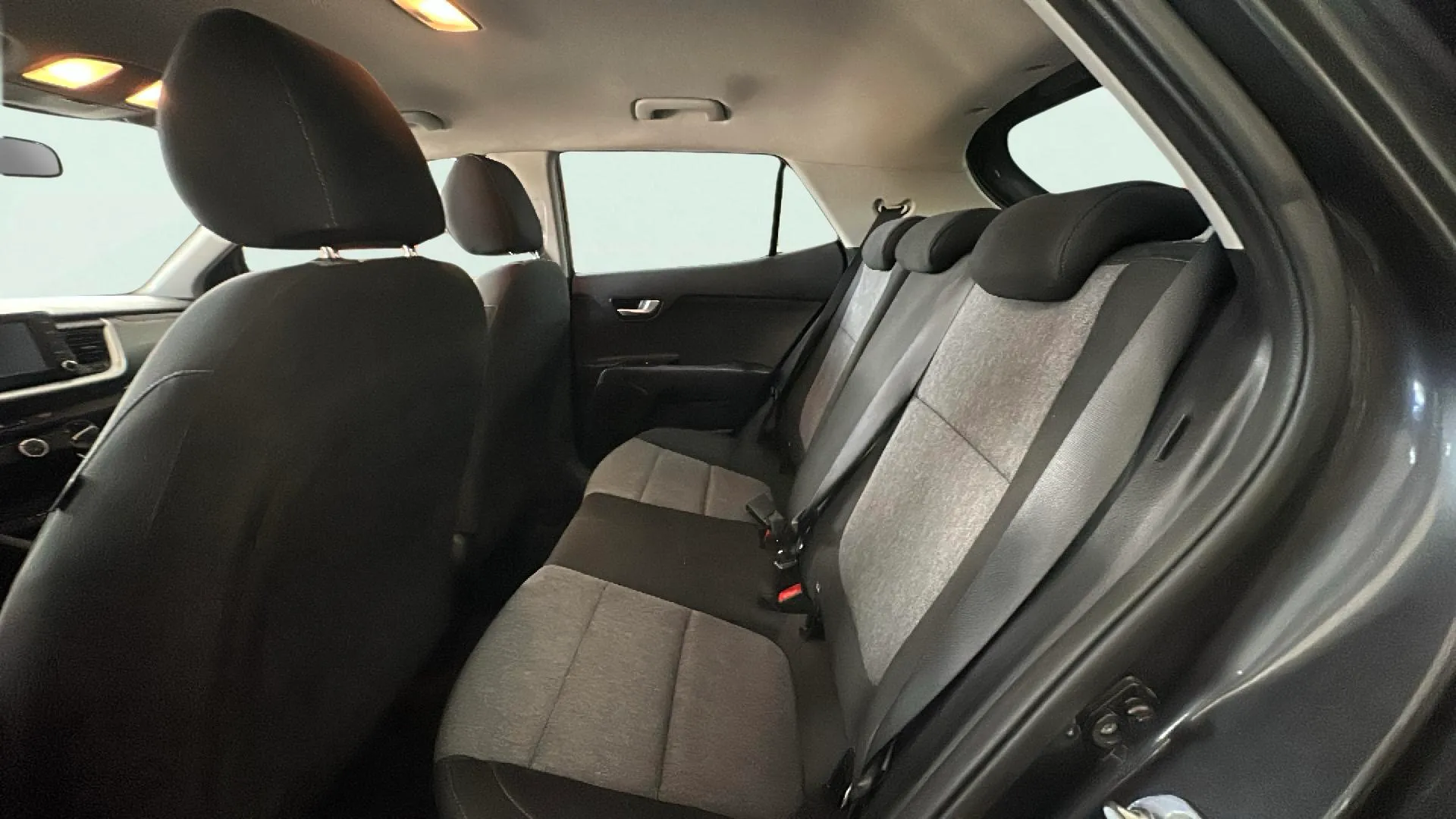 Kia Stonic 1.2 Cvvt Concept Eco-Dynam - foto 9