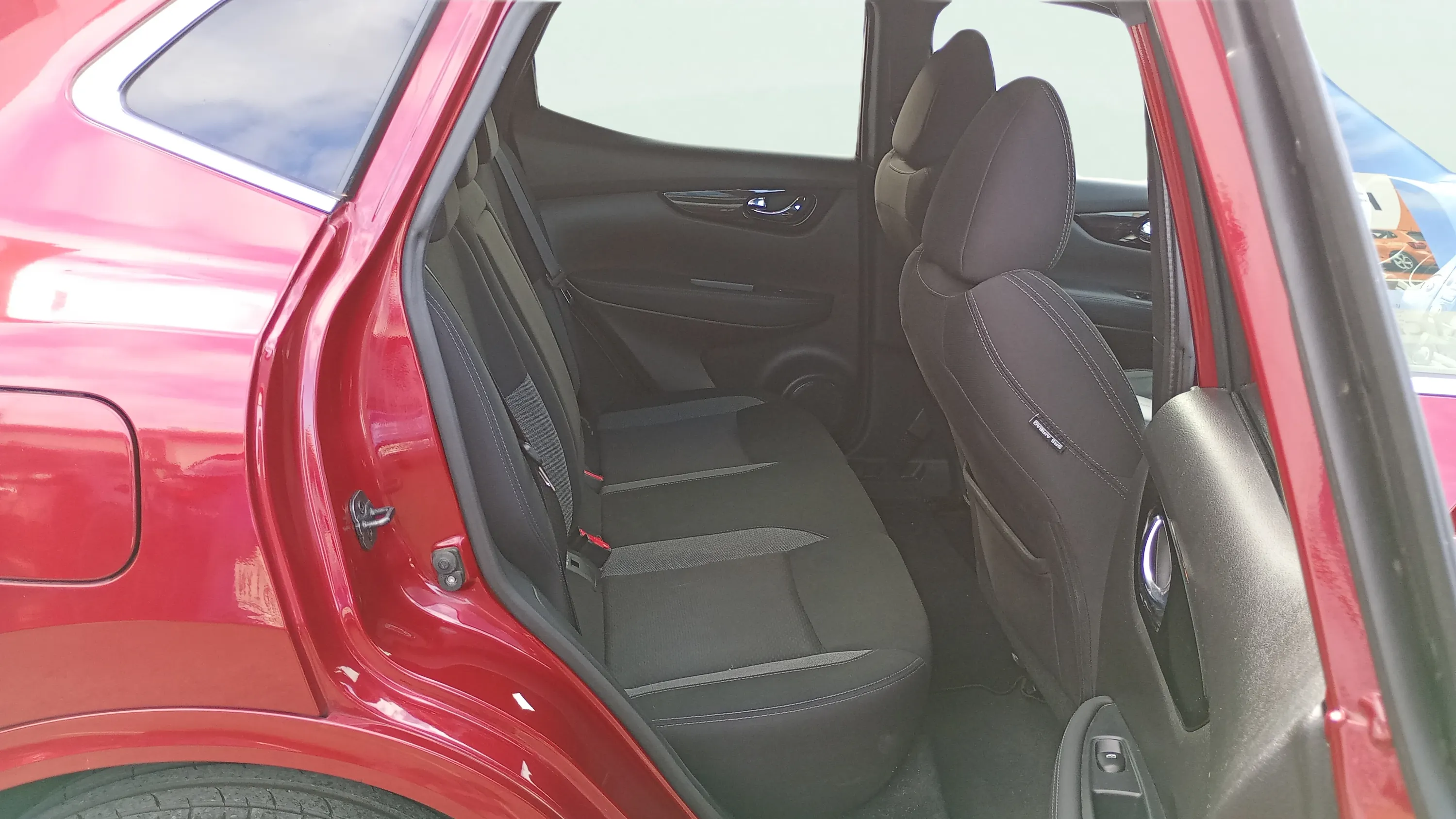 Nissan Qashqai DIG-T E6D Acenta - foto 15