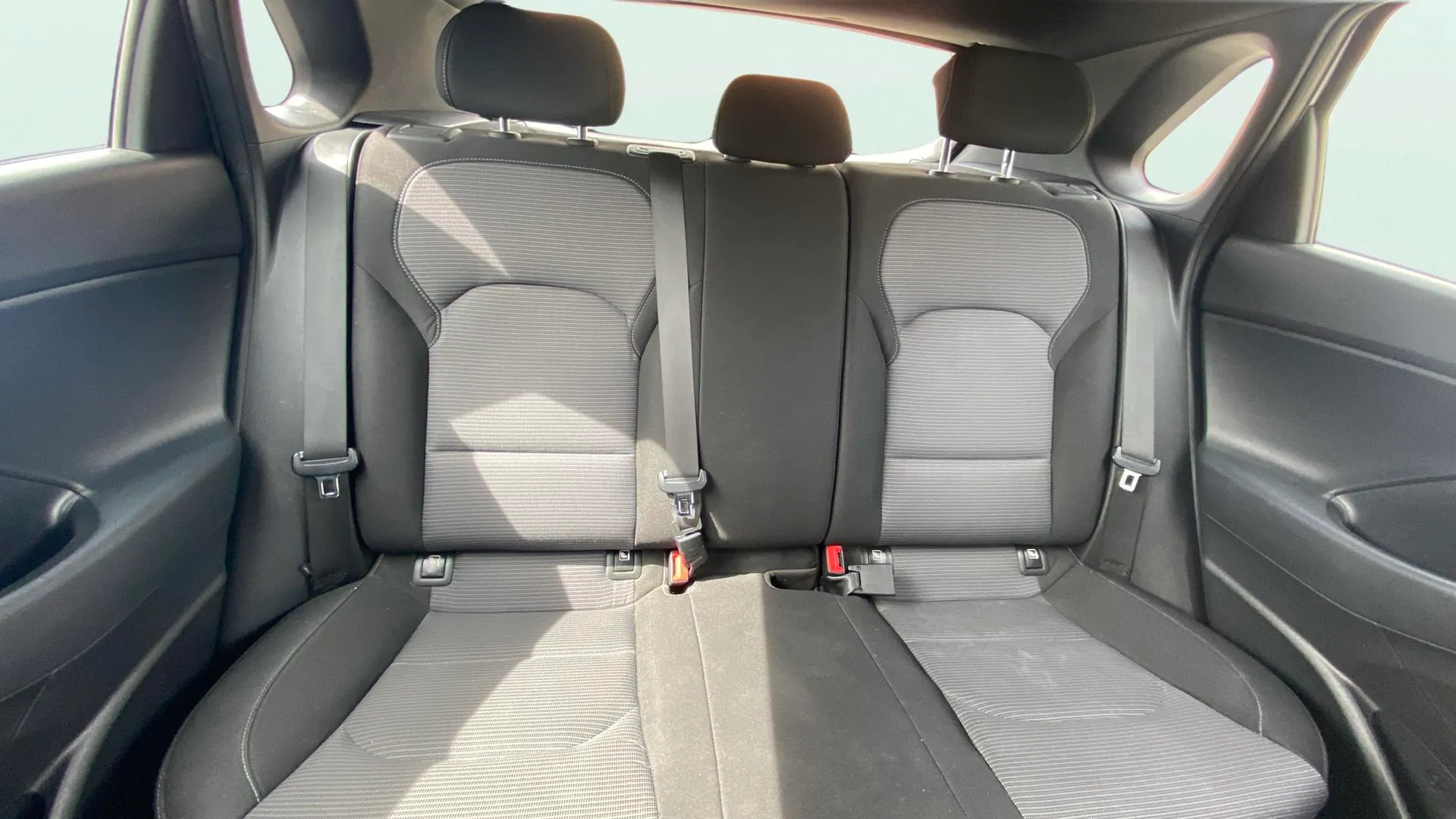 Hyundai i30 1.0 T-GDi Klass - foto 16