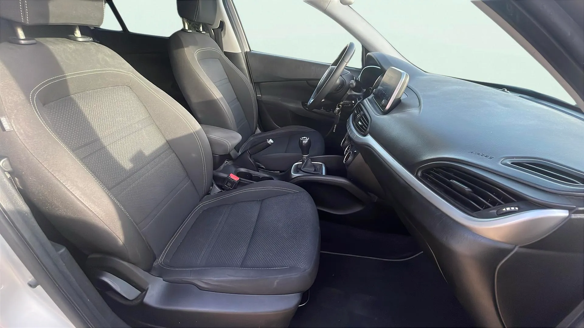 Fiat Tipo 1.3 MultiJet Business - foto 13