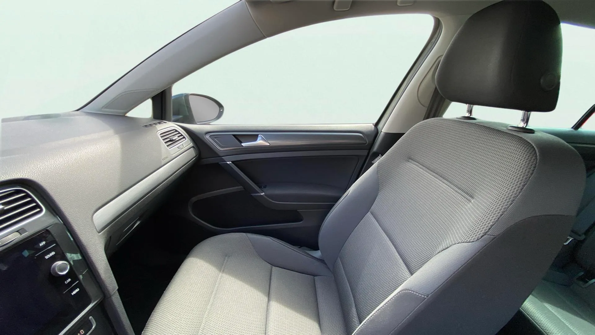 Volkswagen Golf Advance 1.6 TDI - foto 15