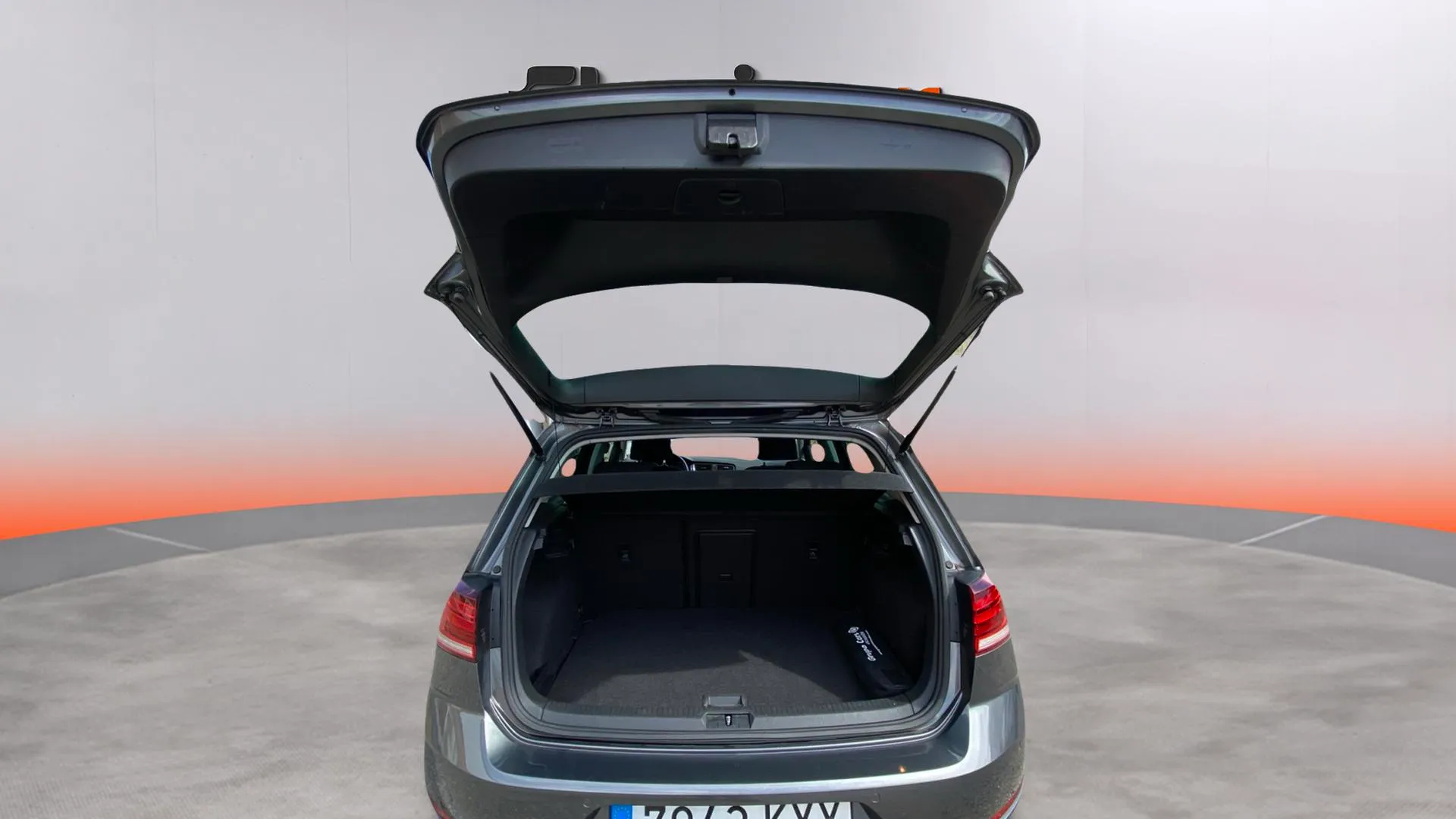 Volkswagen Golf Advance 1.6 TDI - foto 10