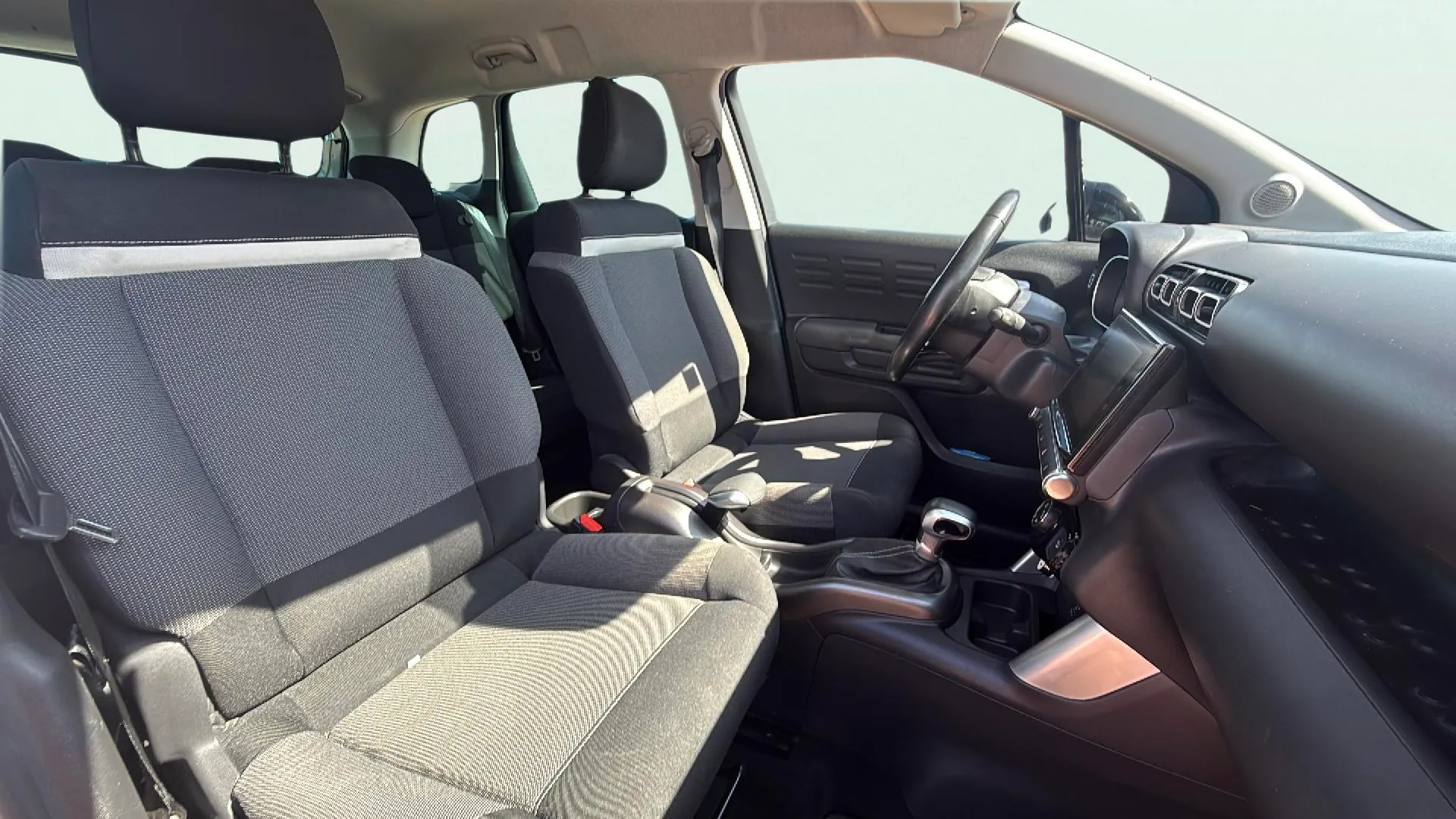 Citroën C3 Aircross PureTech EAT6 Shine - foto 13